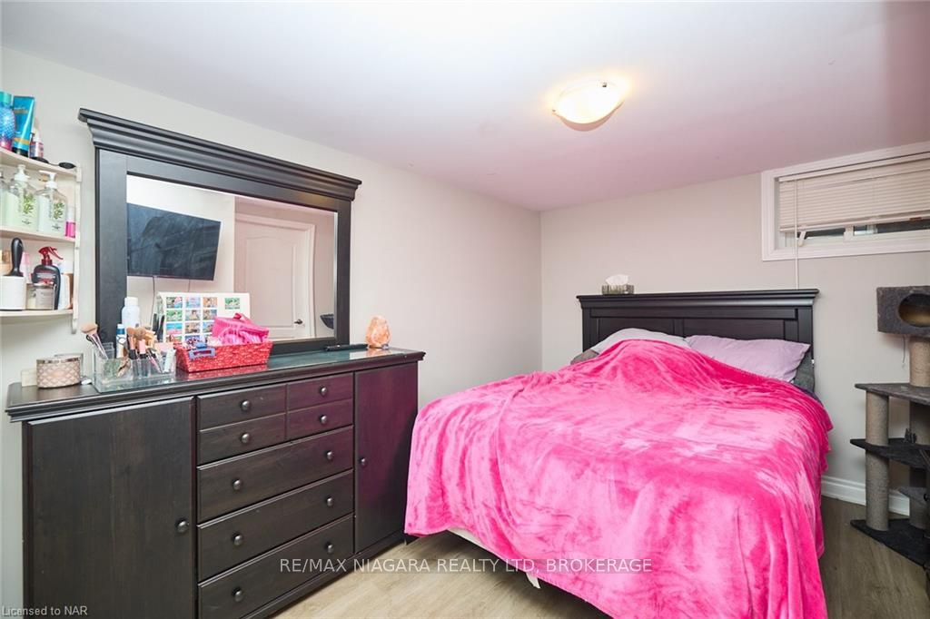 Photo 18 of 46 Diffin Drive, Welland, Prince Charles — HOMEH