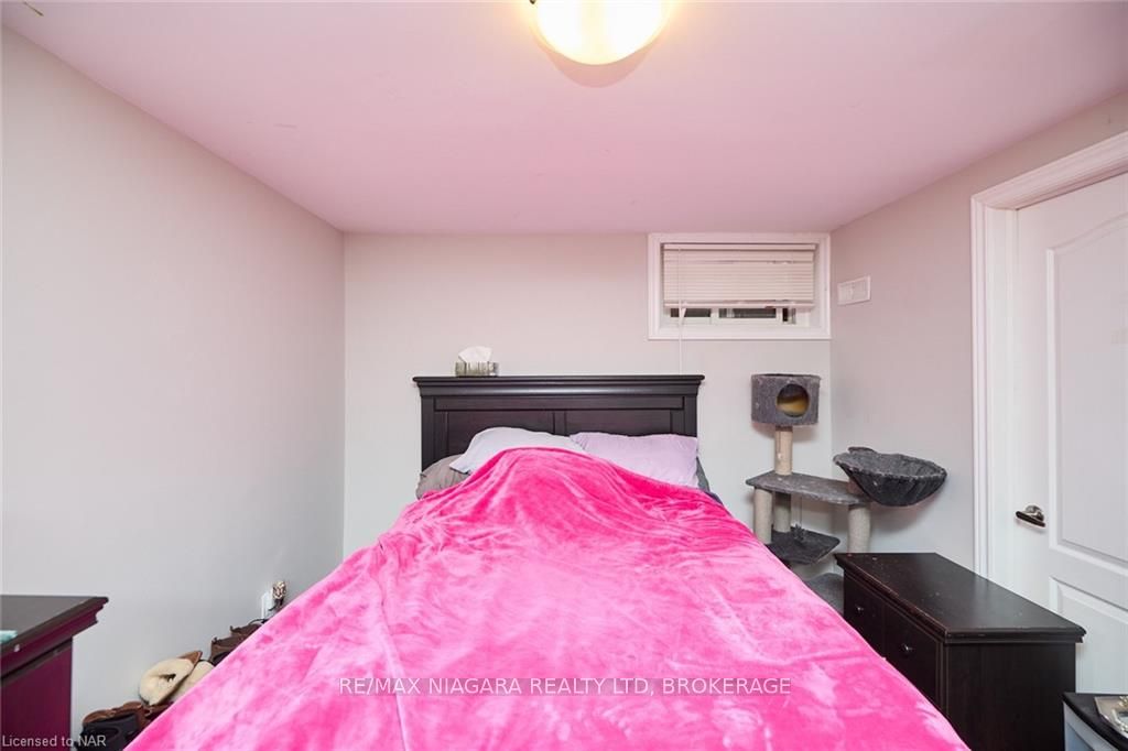 Photo 19 of 46 Diffin Drive, Welland, Prince Charles — HOMEH