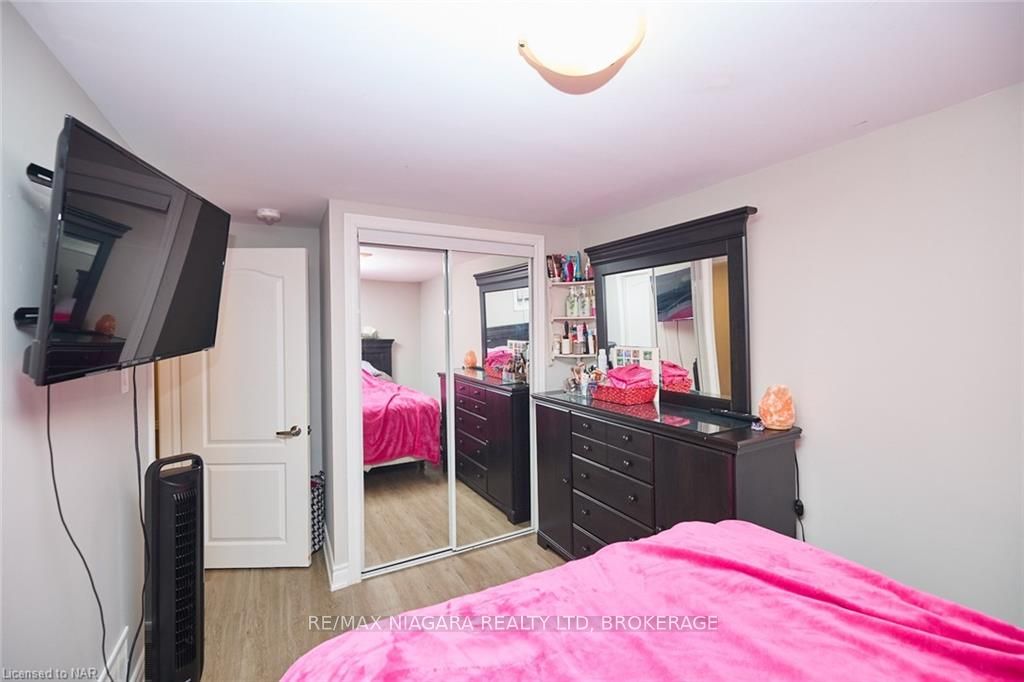 Photo 20 of 46 Diffin Drive, Welland, Prince Charles — HOMEH