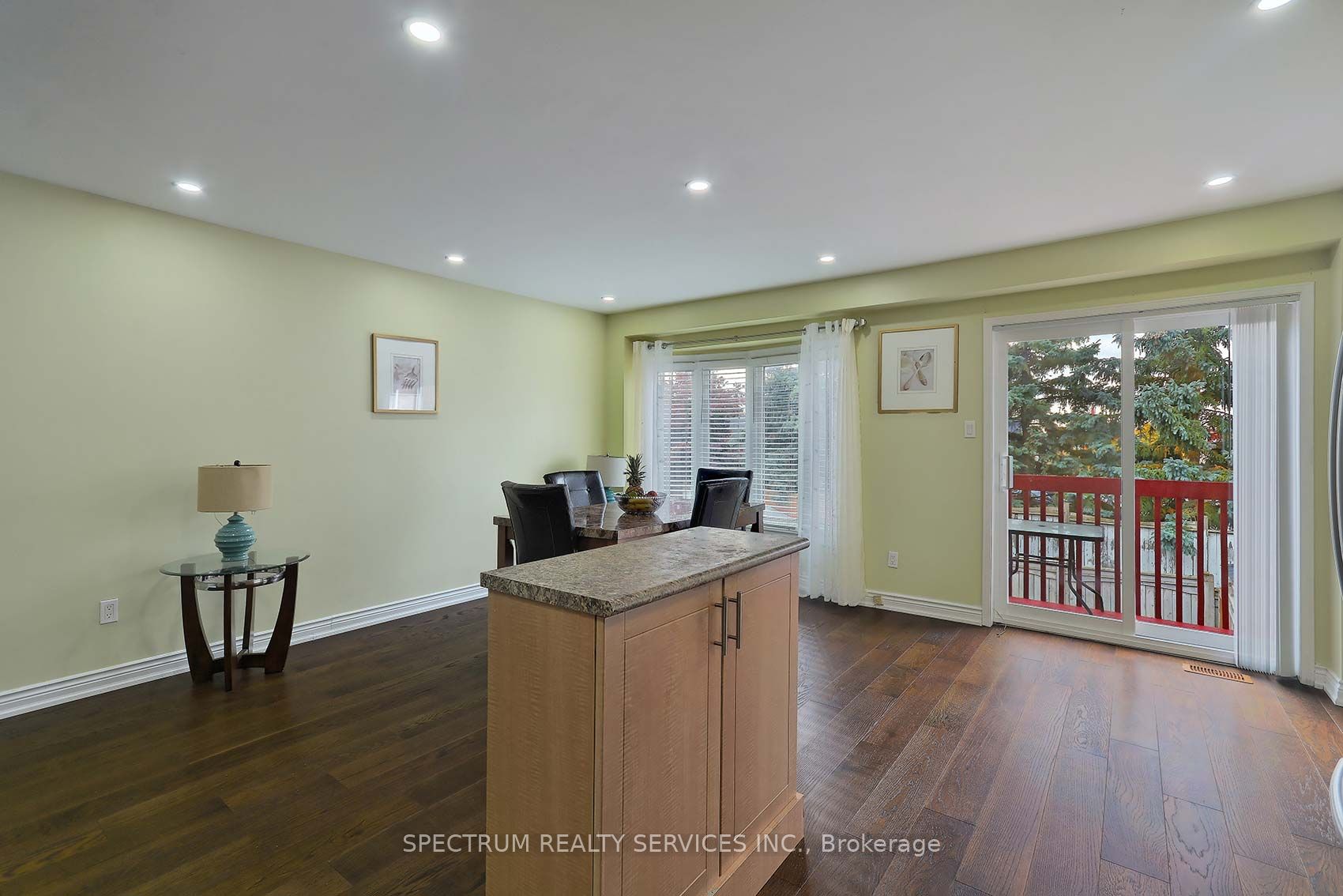 Photo 53 of 109 Kelso Crescent, Vaughan, Maple — HOMEH