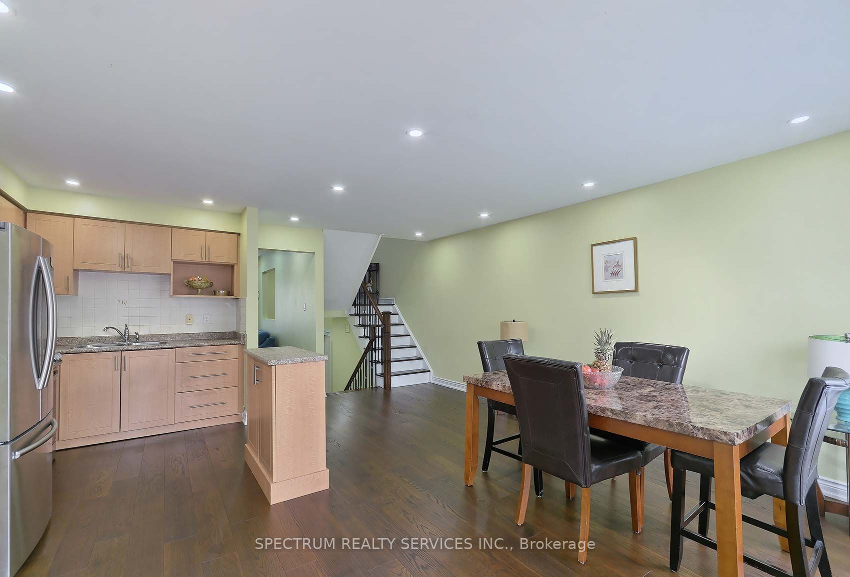 Photo 50 of 109 Kelso Crescent, Vaughan, Maple — HOMEH