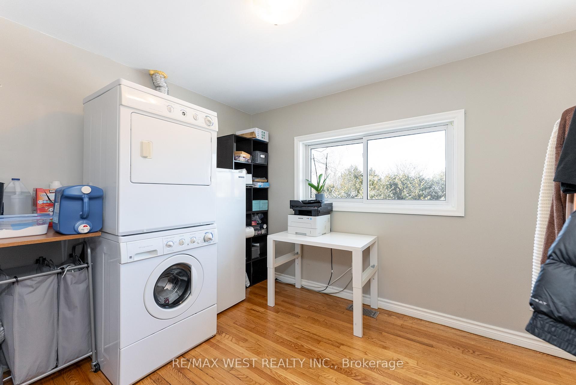 Photo 21 of 976 Olive Avenue, Oshawa, Donevan — HOMEH