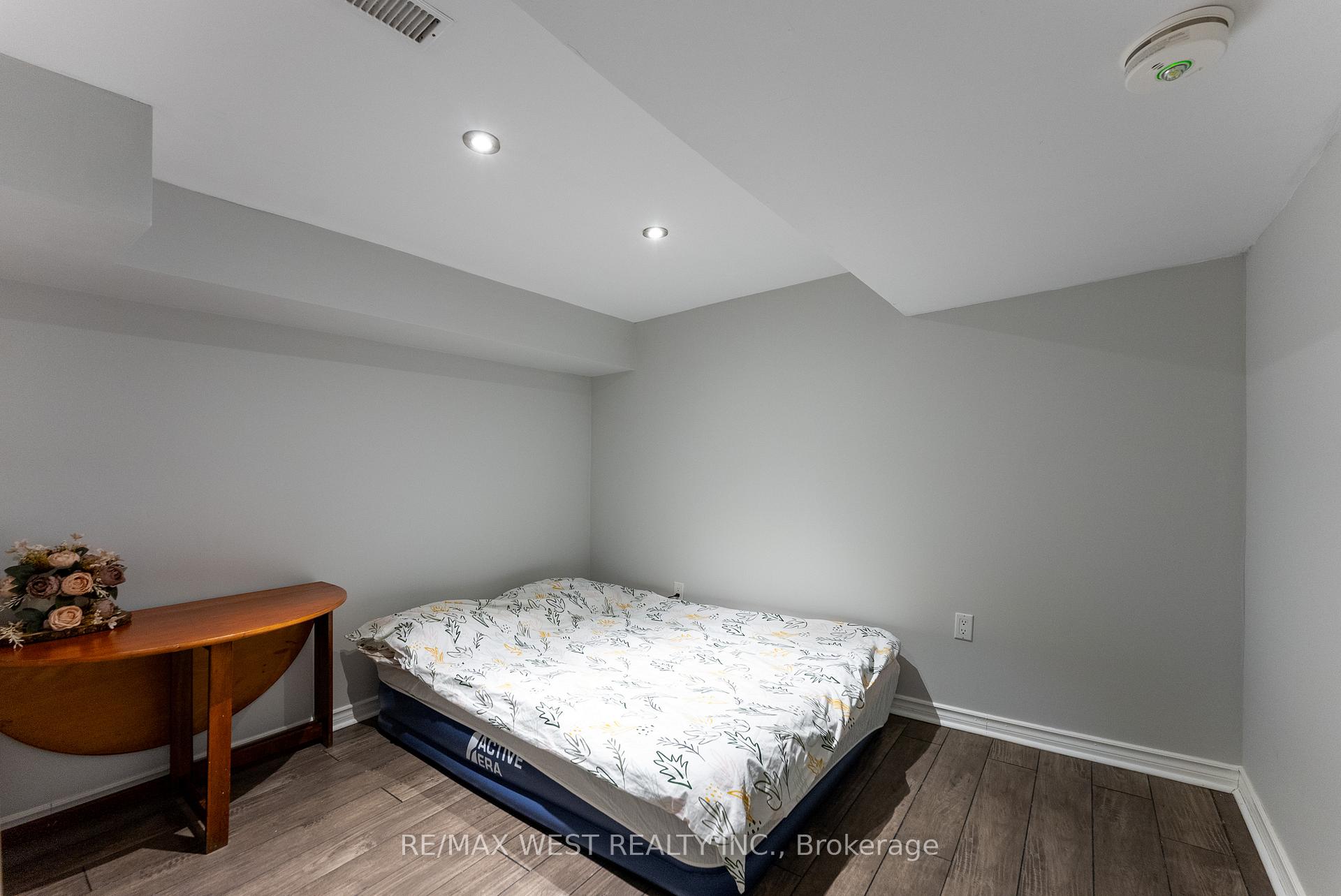 Photo 30 of 976 Olive Avenue, Oshawa, Donevan — HOMEH