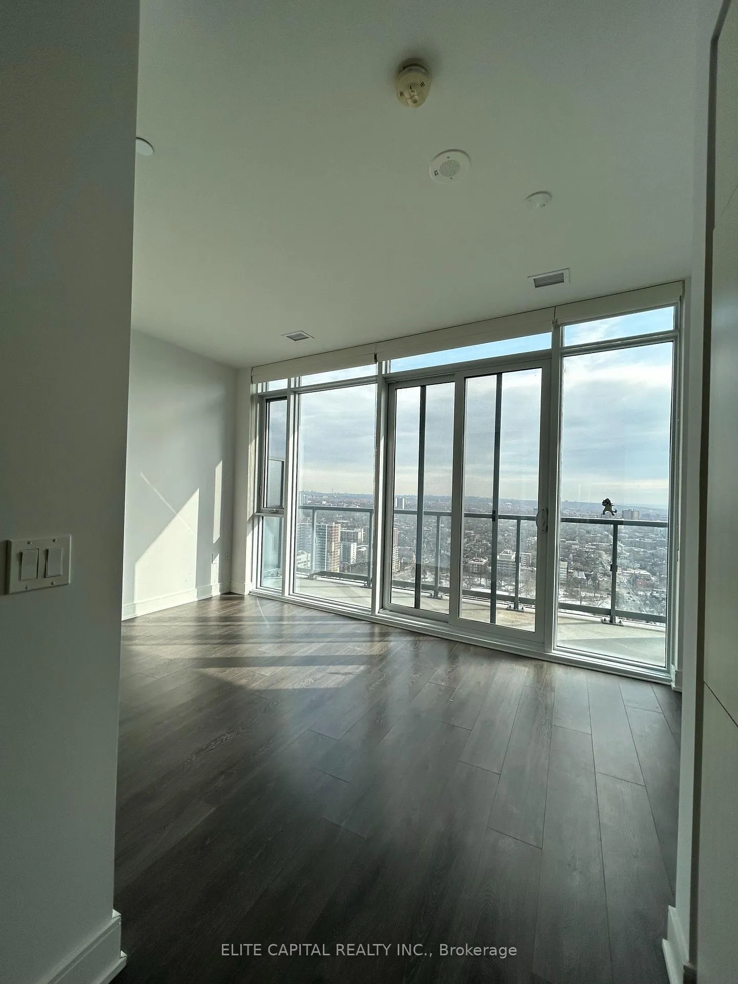 Photo 3 of Unit PH07, 89 Mcgill Street, Toronto, Church-Yonge Corridor — HOMEH