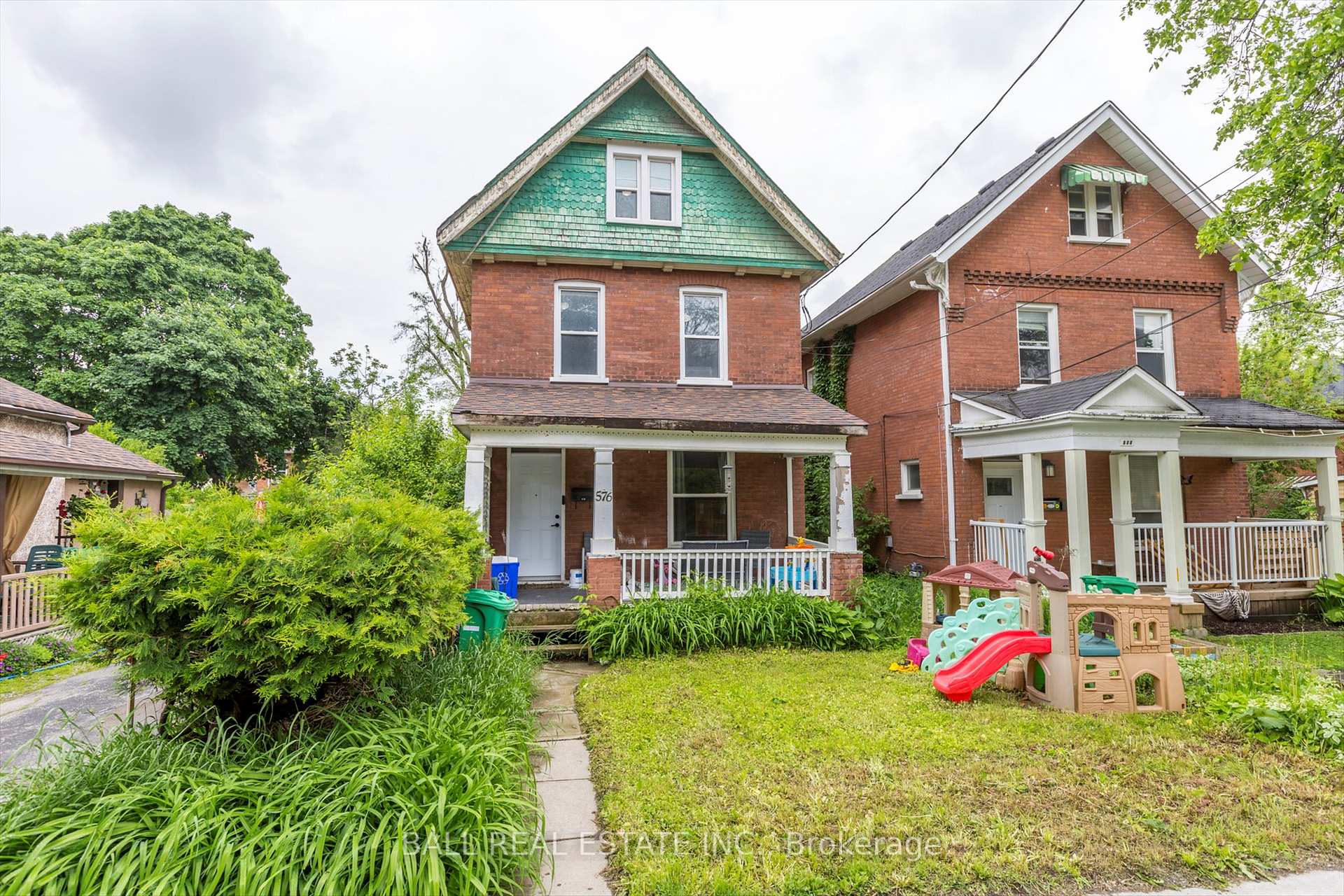 Photo 4 of 576 Bethune Street, Peterborough, Town Ward 3 — HOMEH