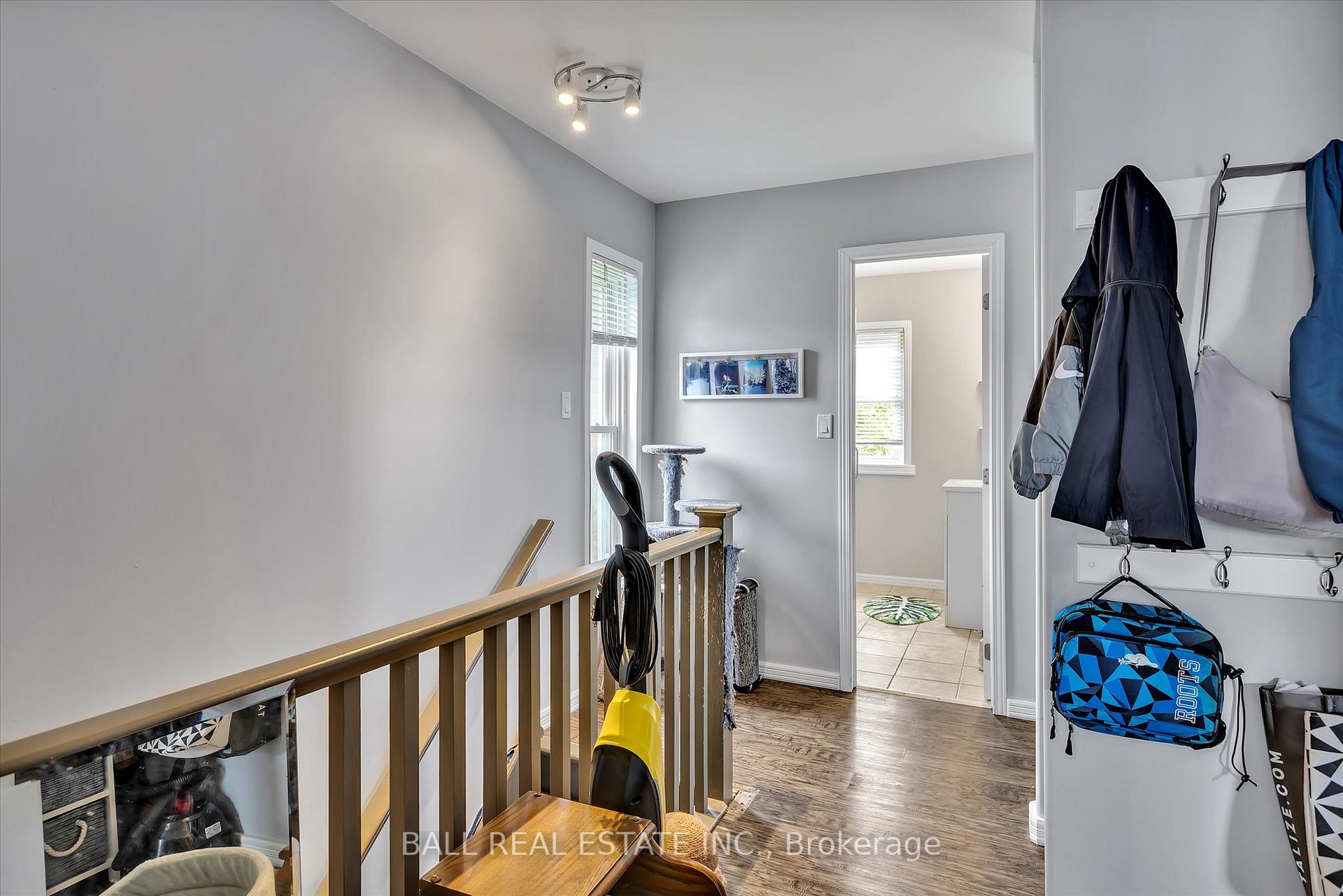 Photo 22 of 576 Bethune Street, Peterborough, Town Ward 3 — HOMEH