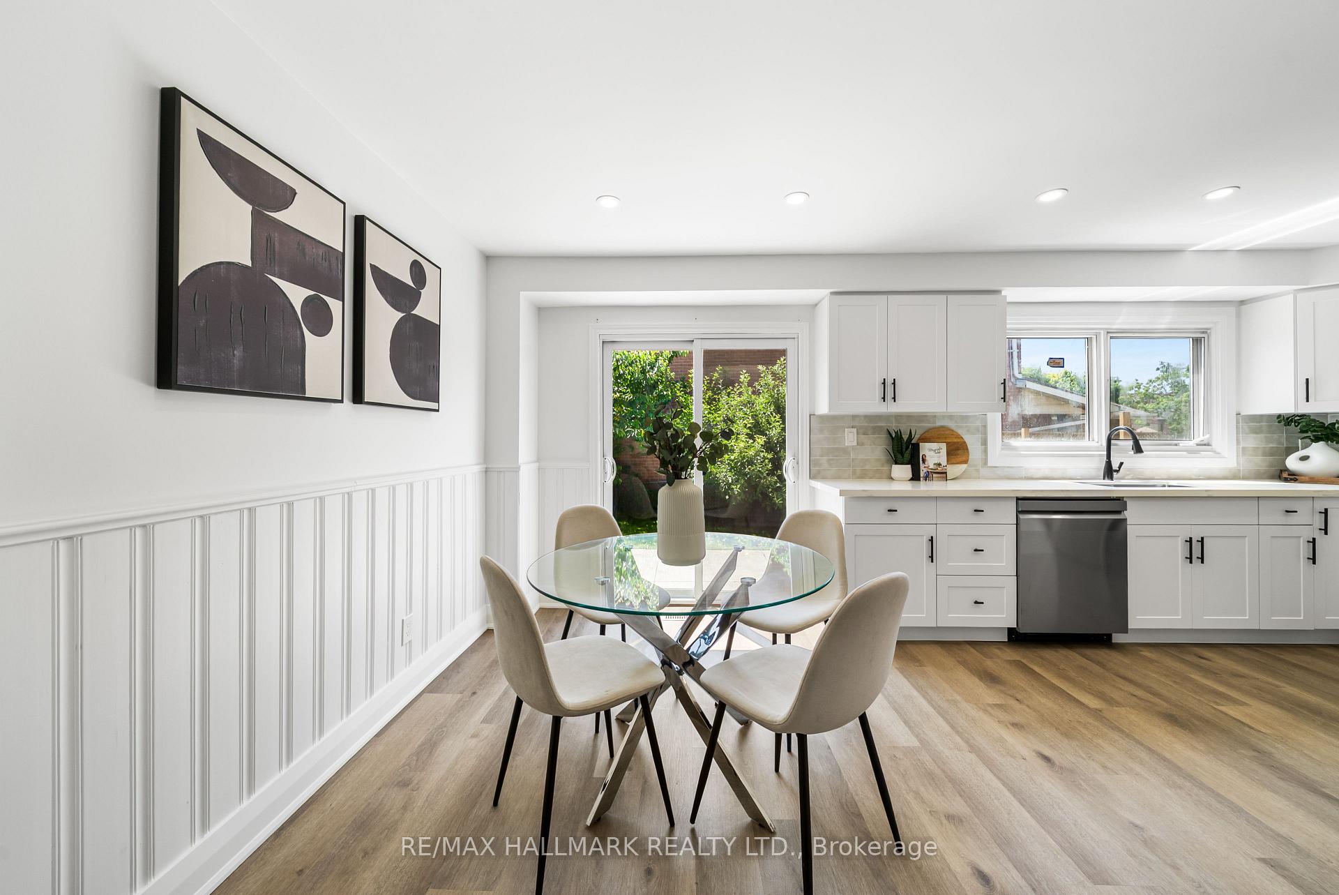 Photo 13 of 32 Woodward Crescent, Ajax, Central — HOMEH