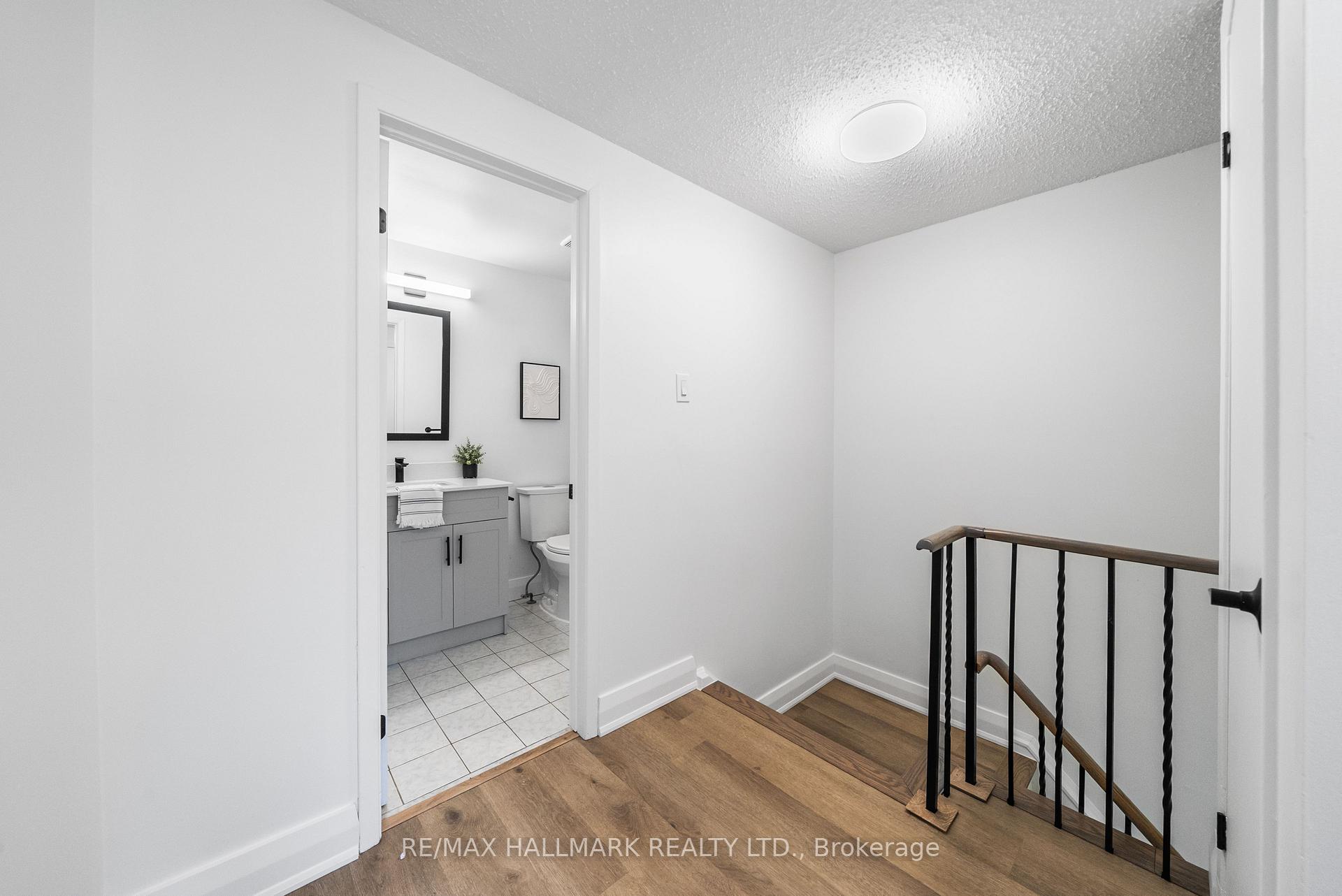 Photo 28 of 32 Woodward Crescent, Ajax, Central — HOMEH