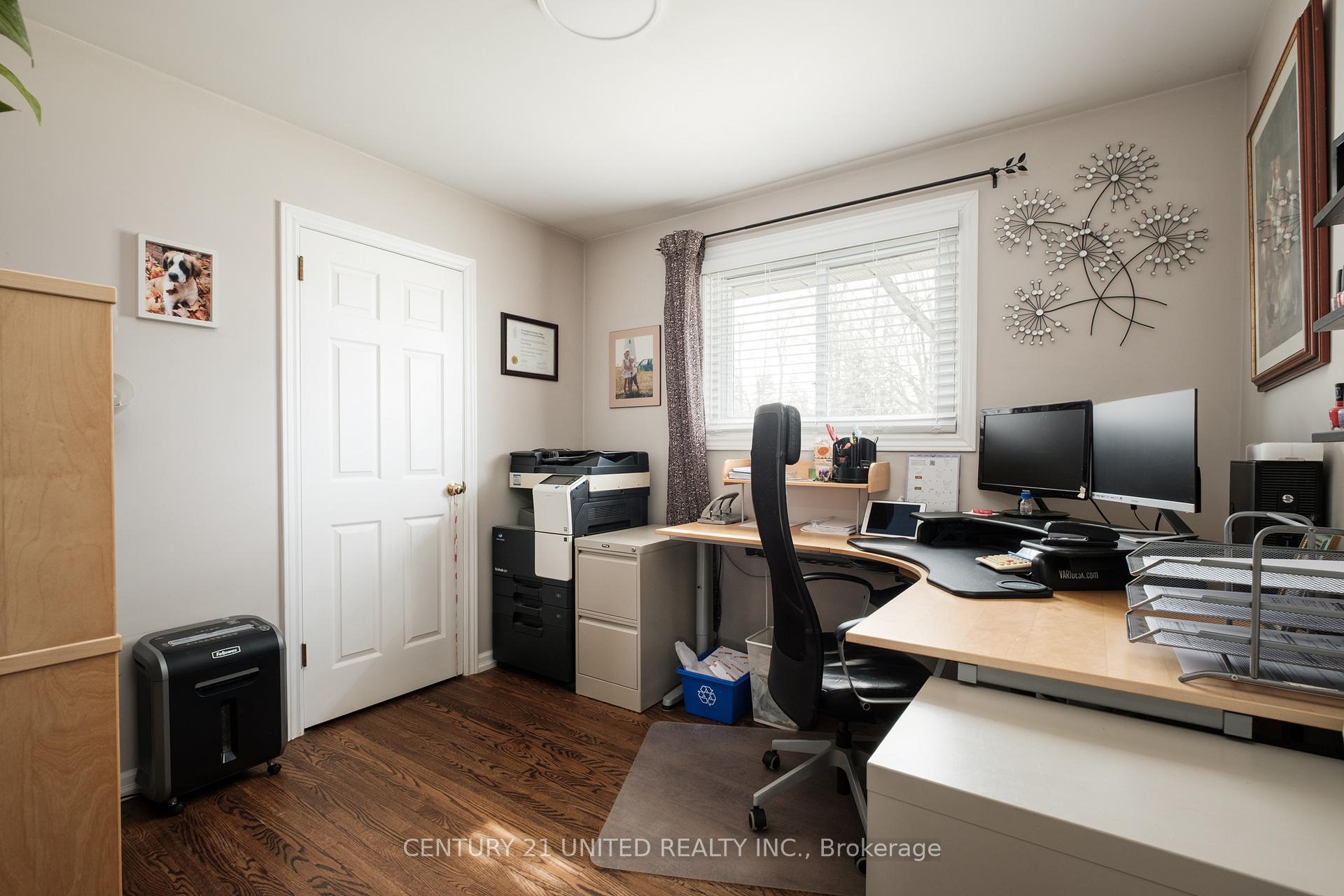 Photo 12 of 1316 Bathurst Street, Peterborough, Northcrest Ward 5 — HOMEH