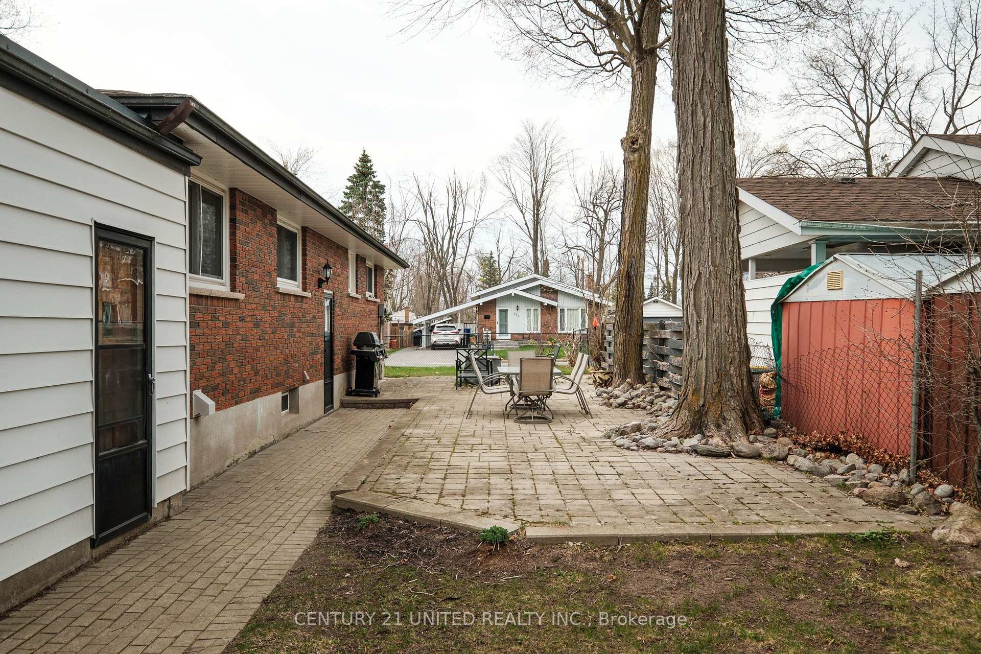 Photo 32 of 1316 Bathurst Street, Peterborough, Northcrest Ward 5 — HOMEH
