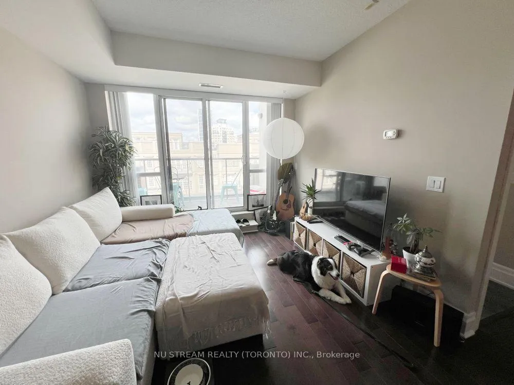 Photo 7 of Unit 423, 39 Upper Duke Crescent, Markham, Unionville — HOMEH