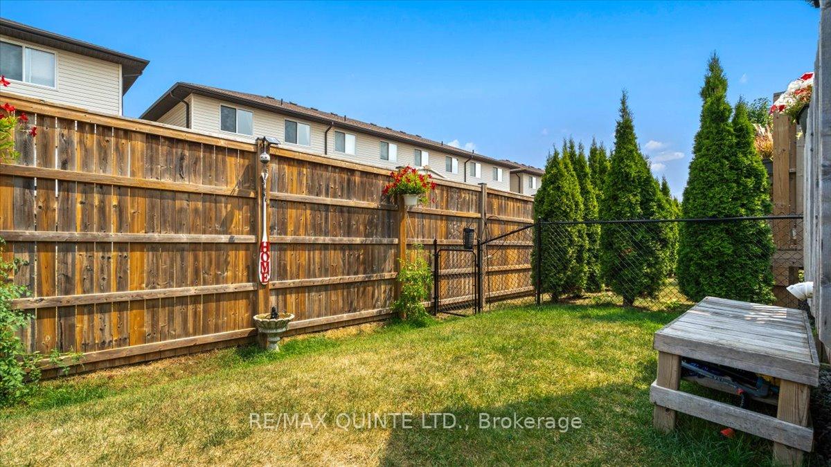 Photo 39 of 35 Cypress Drive, Belleville, Thurlow Ward — HOMEH
