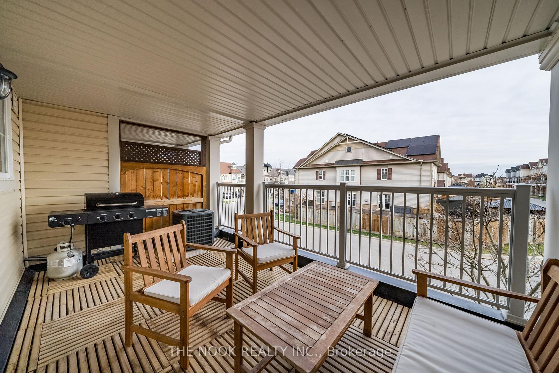 Photo 12 of 128 Harbourside Drive, Whitby, Port Whitby — HOMEH