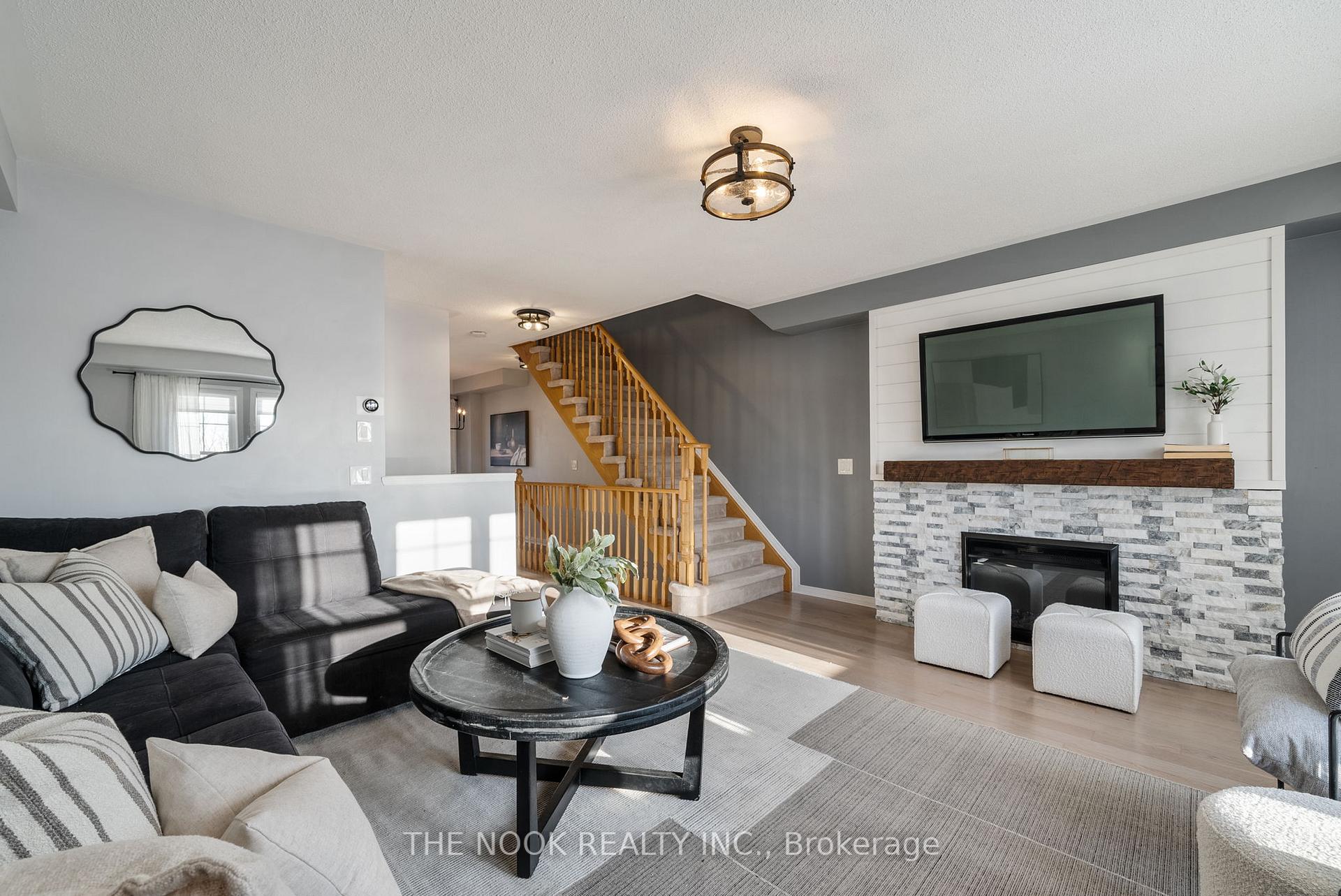 Photo 16 of 128 Harbourside Drive, Whitby, Port Whitby — HOMEH