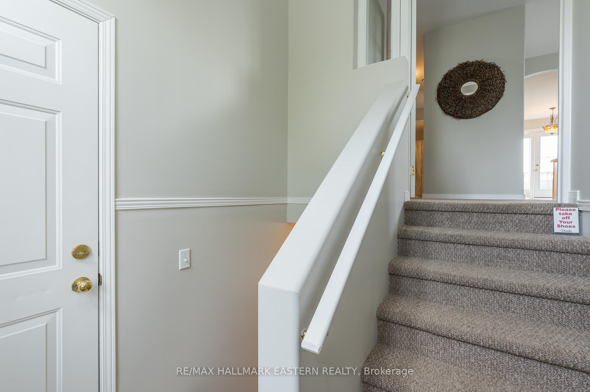 Photo 5 of 655 Trailview Drive, Peterborough, Ashburnham Ward 4 — HOMEH