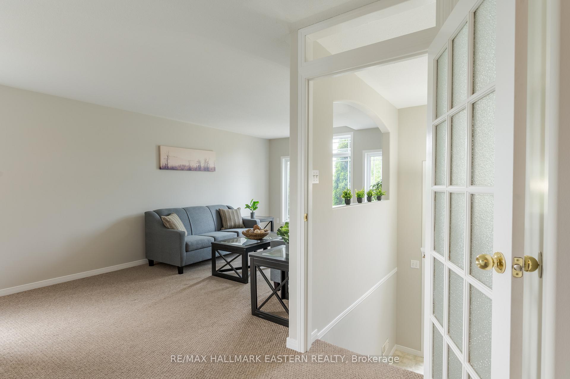Photo 6 of 655 Trailview Drive, Peterborough, Ashburnham Ward 4 — HOMEH