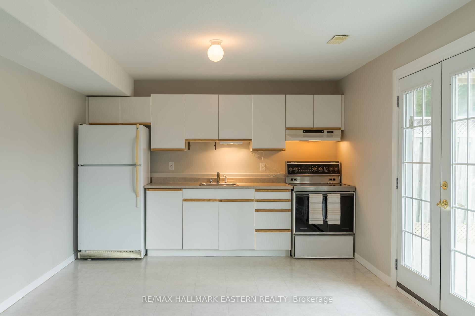 Photo 32 of 655 Trailview Drive, Peterborough, Ashburnham Ward 4 — HOMEH