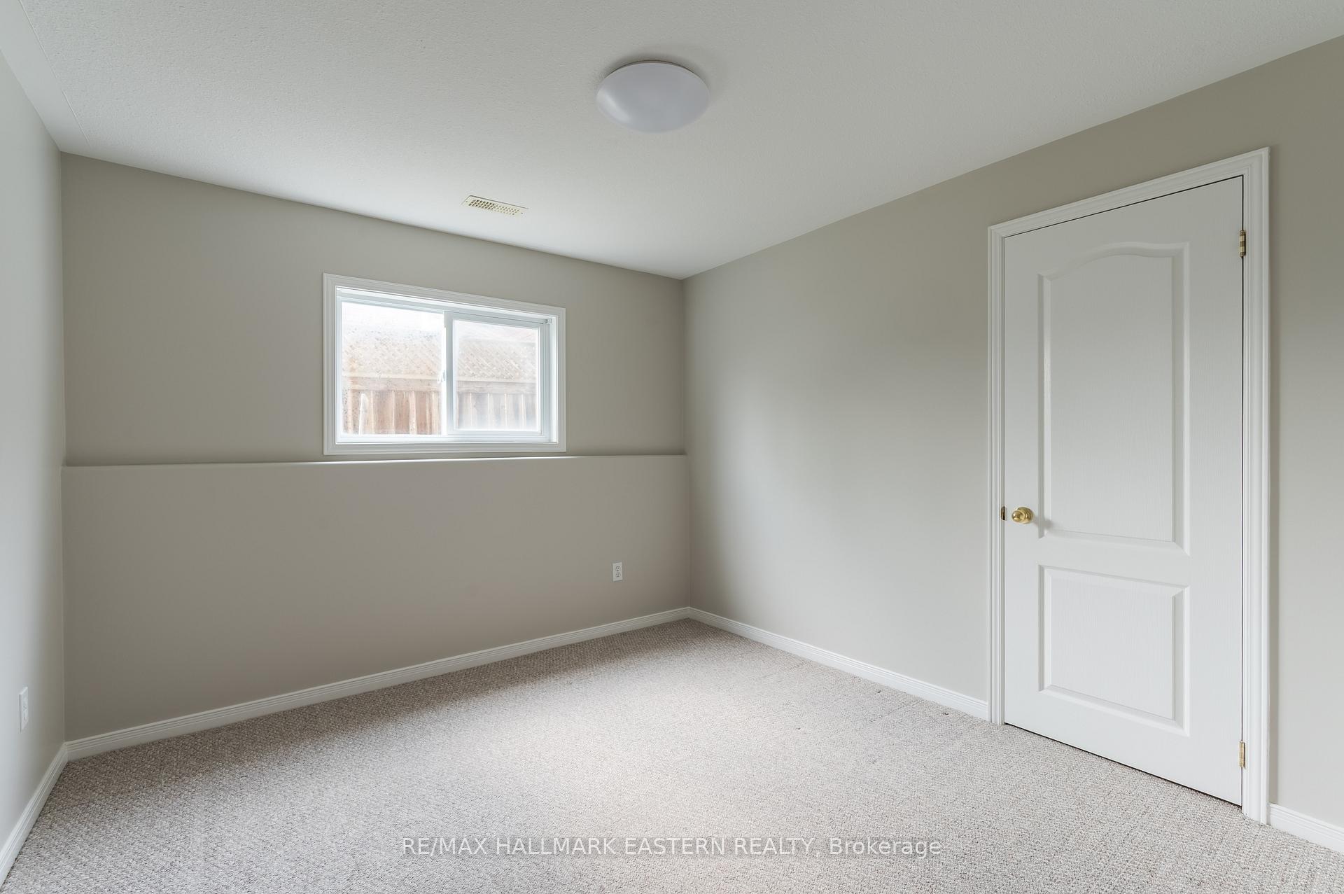 Photo 38 of 655 Trailview Drive, Peterborough, Ashburnham Ward 4 — HOMEH