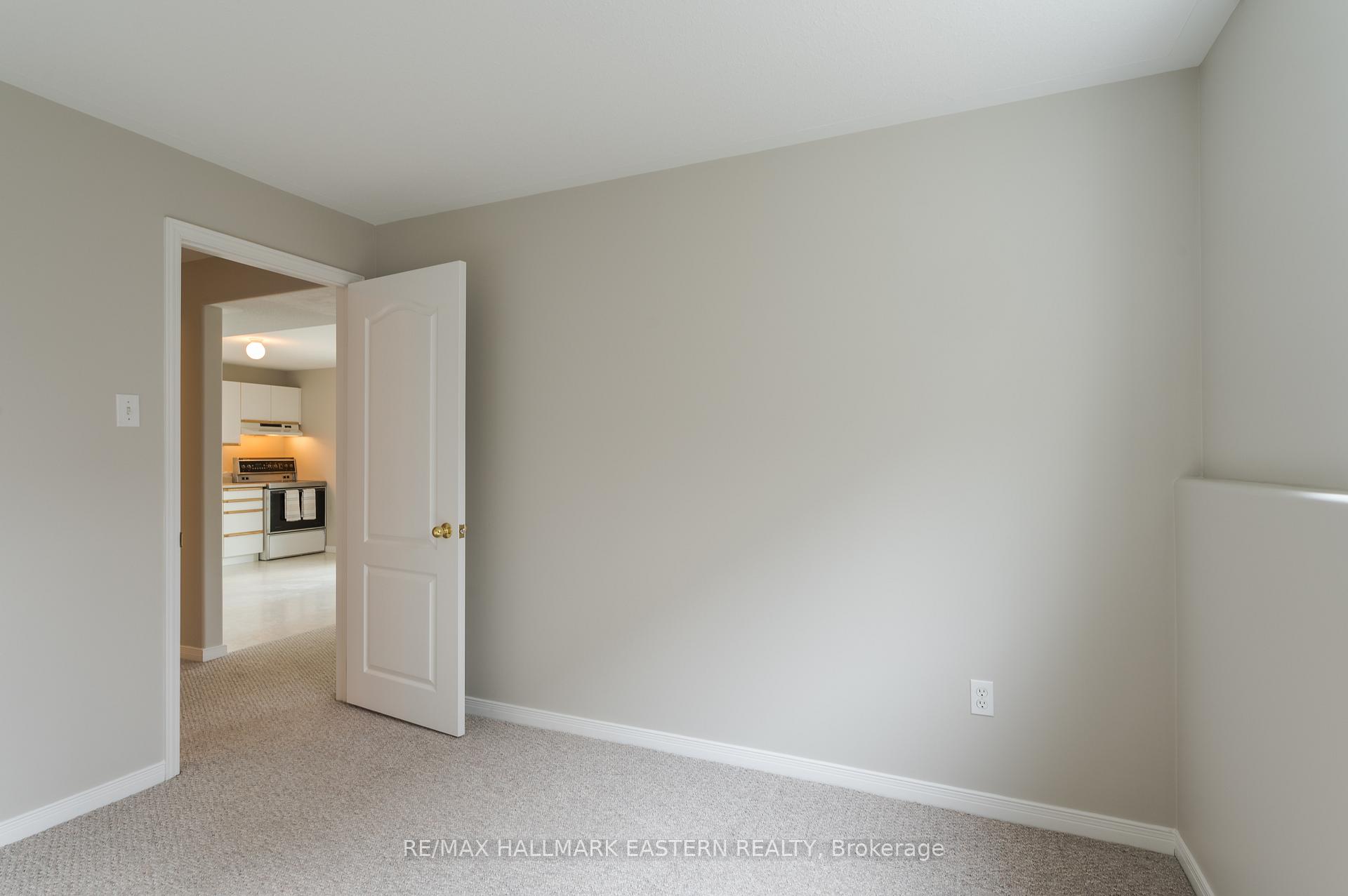 Photo 39 of 655 Trailview Drive, Peterborough, Ashburnham Ward 4 — HOMEH
