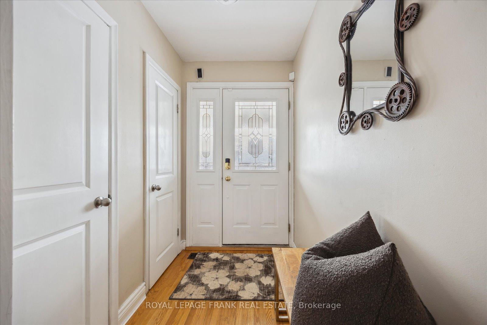 Photo 4 of 1199 Wecker Drive, Oshawa, Lakeview — HOMEH