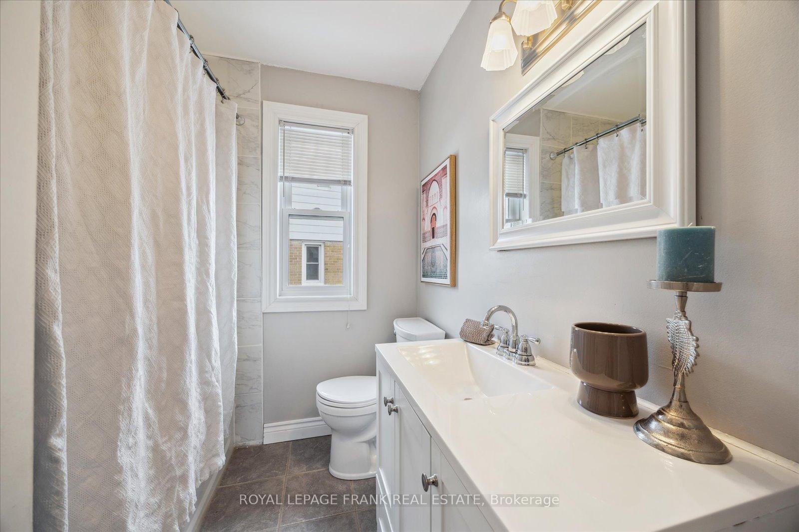 Photo 19 of 1199 Wecker Drive, Oshawa, Lakeview — HOMEH
