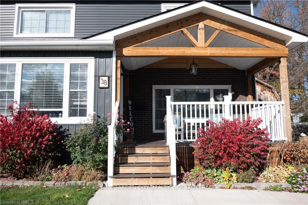 Photo 2 of 38 Dufferin Street, Welland, Prince Charles — HOMEH