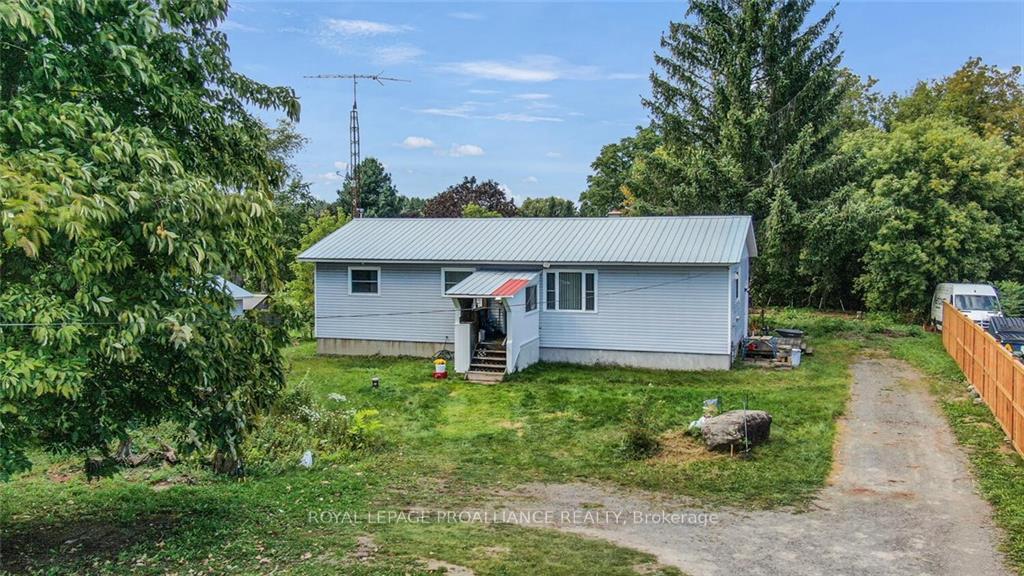 Photo 1 of 2670 Mcintosh Road, Augusta, Augusta Twp — HOMEH