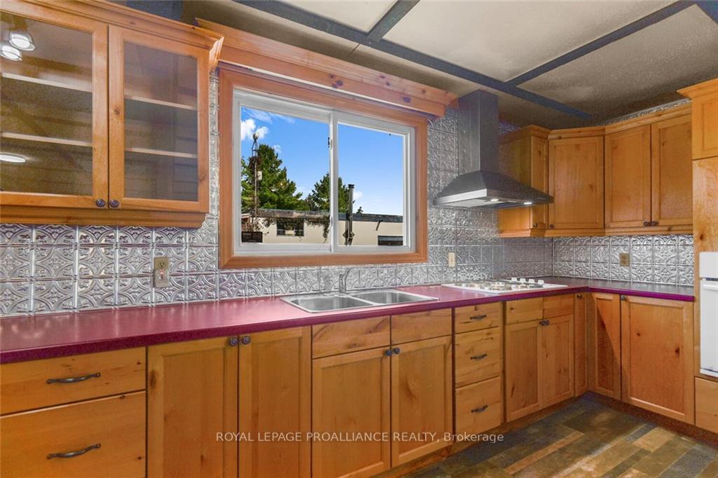 Photo 9 of 2670 Mcintosh Road, Augusta, Augusta Twp — HOMEH