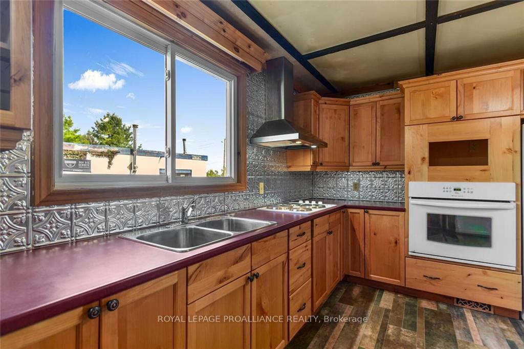 Photo 10 of 2670 Mcintosh Road, Augusta, Augusta Twp — HOMEH