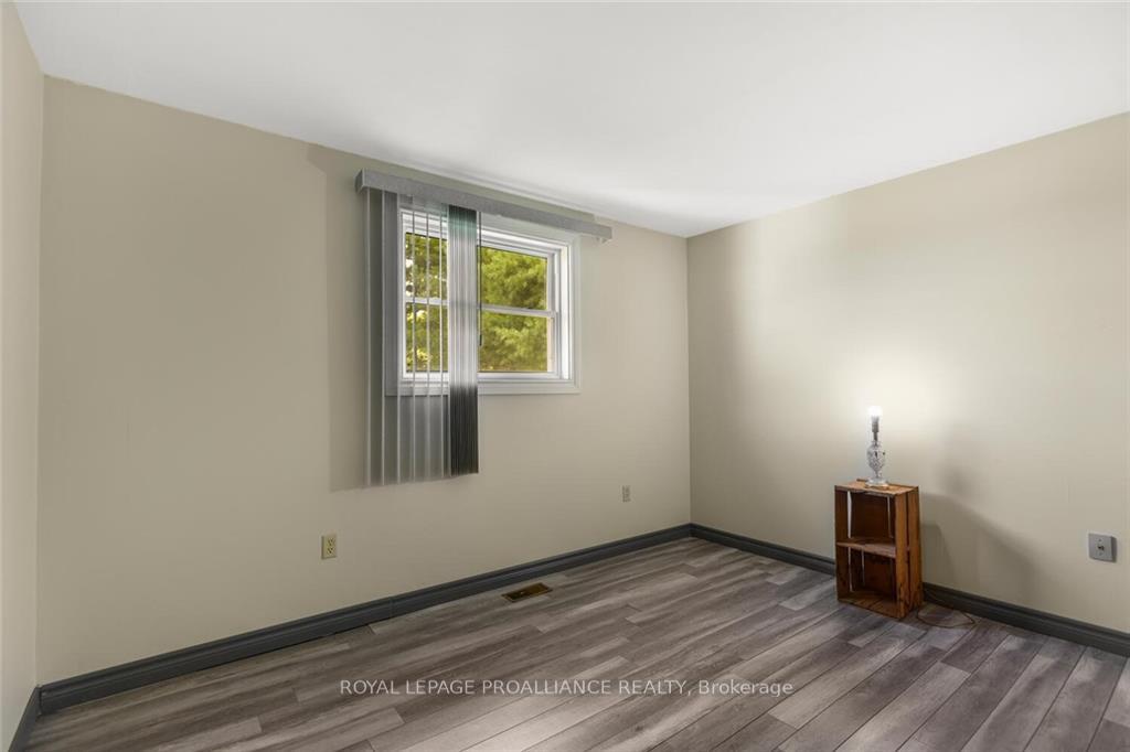 Photo 15 of 2670 Mcintosh Road, Augusta, Augusta Twp — HOMEH