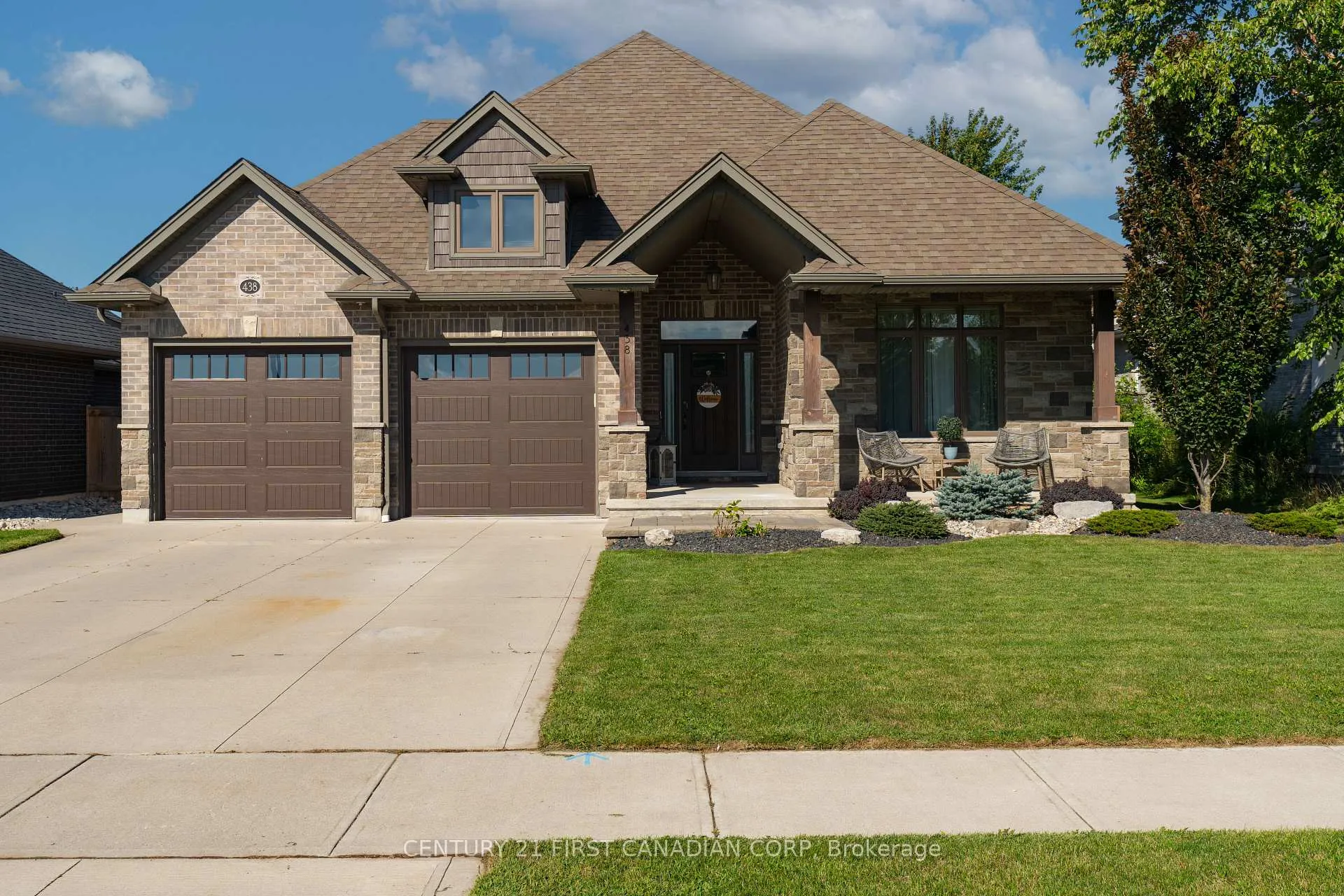 Photo 1 of 438 Darcy Drive, Strathroy-Caradoc, NE — HOMEH