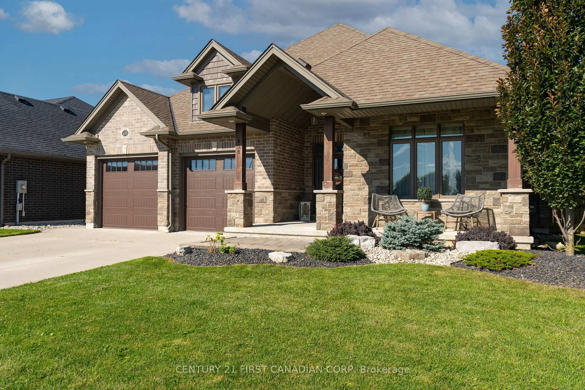 Photo 2 of 438 Darcy Drive, Strathroy-Caradoc, NE — HOMEH