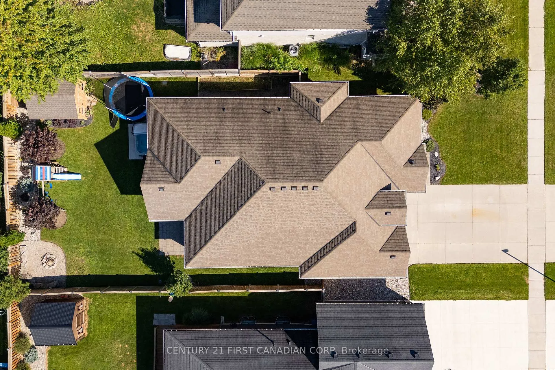 Photo 16 of 438 Darcy Drive, Strathroy-Caradoc, NE — HOMEH