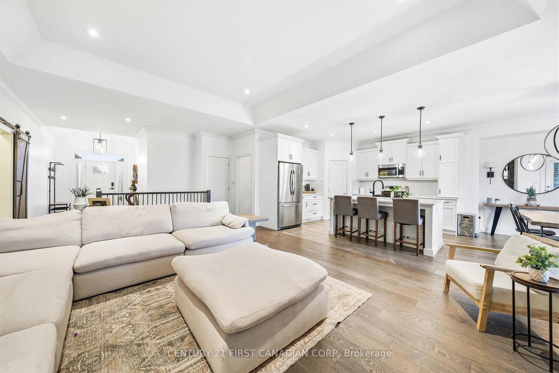 Photo 23 of 438 Darcy Drive, Strathroy-Caradoc, NE — HOMEH