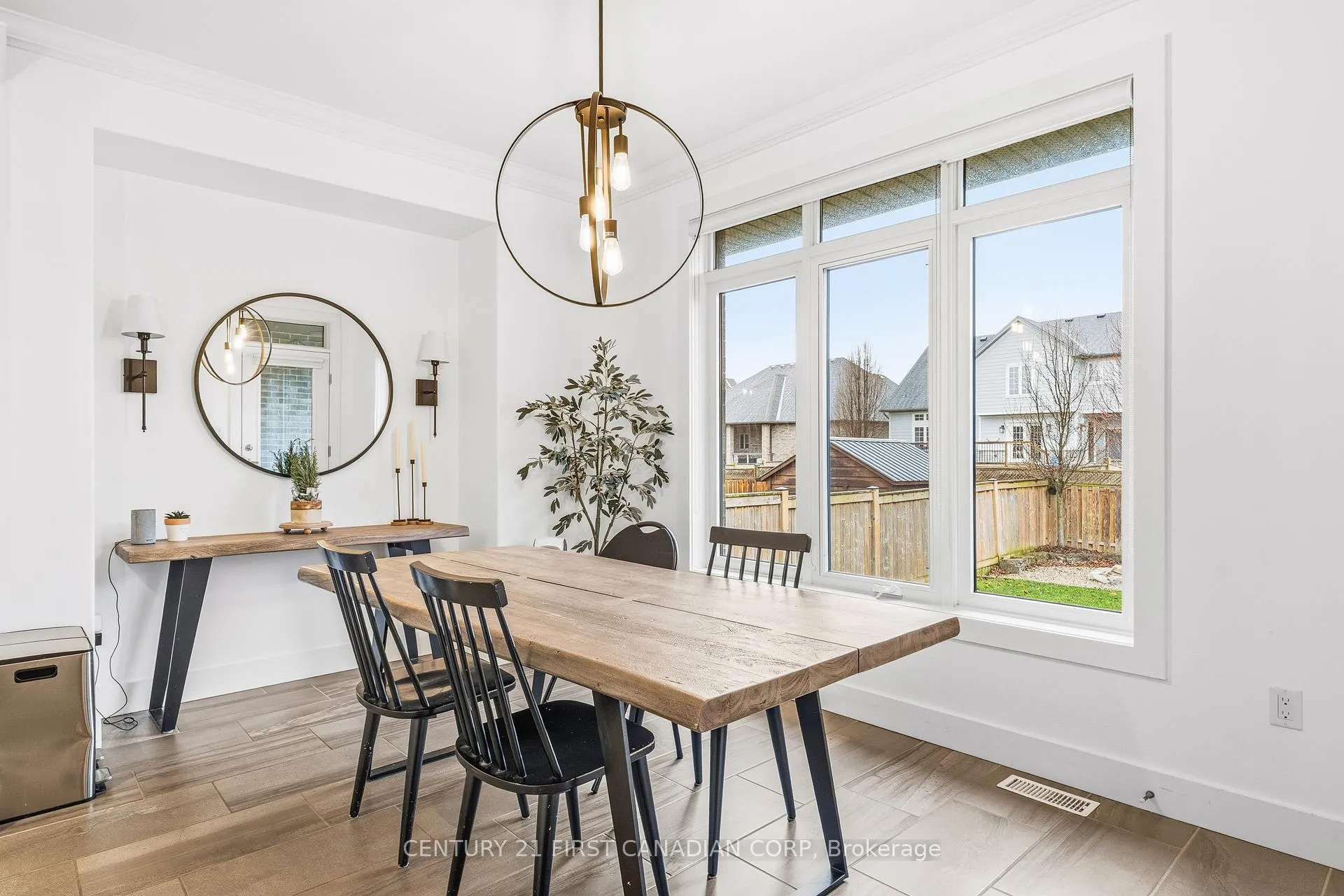 Photo 26 of 438 Darcy Drive, Strathroy-Caradoc, NE — HOMEH