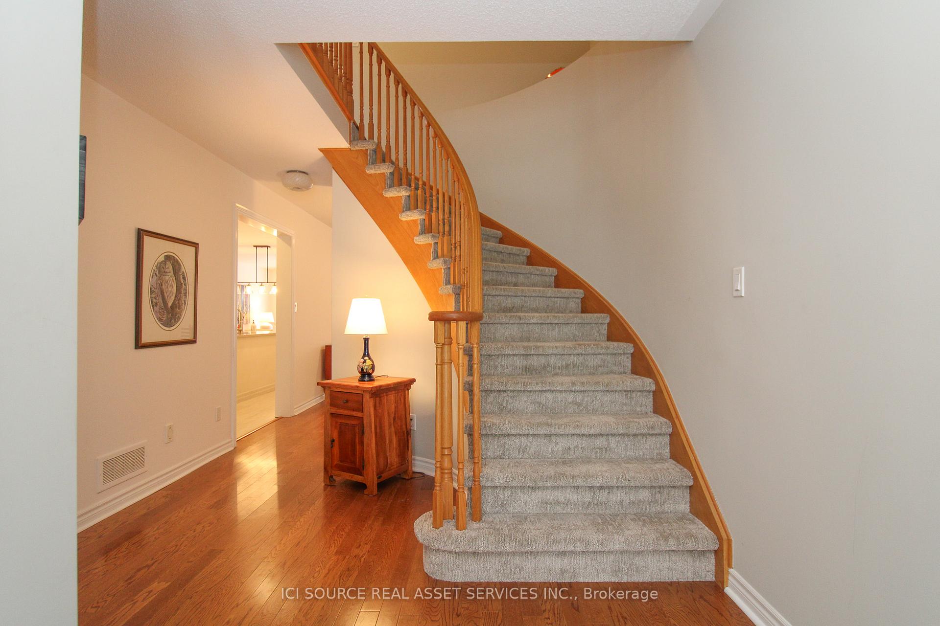 Photo 5 of 2162 Scottscraig Drive, Oshawa, Kedron — HOMEH