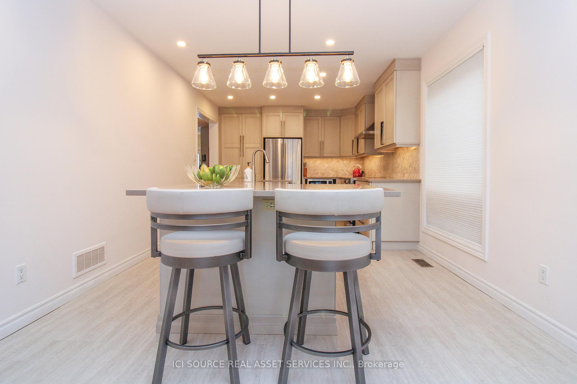 Photo 10 of 2162 Scottscraig Drive, Oshawa, Kedron — HOMEH