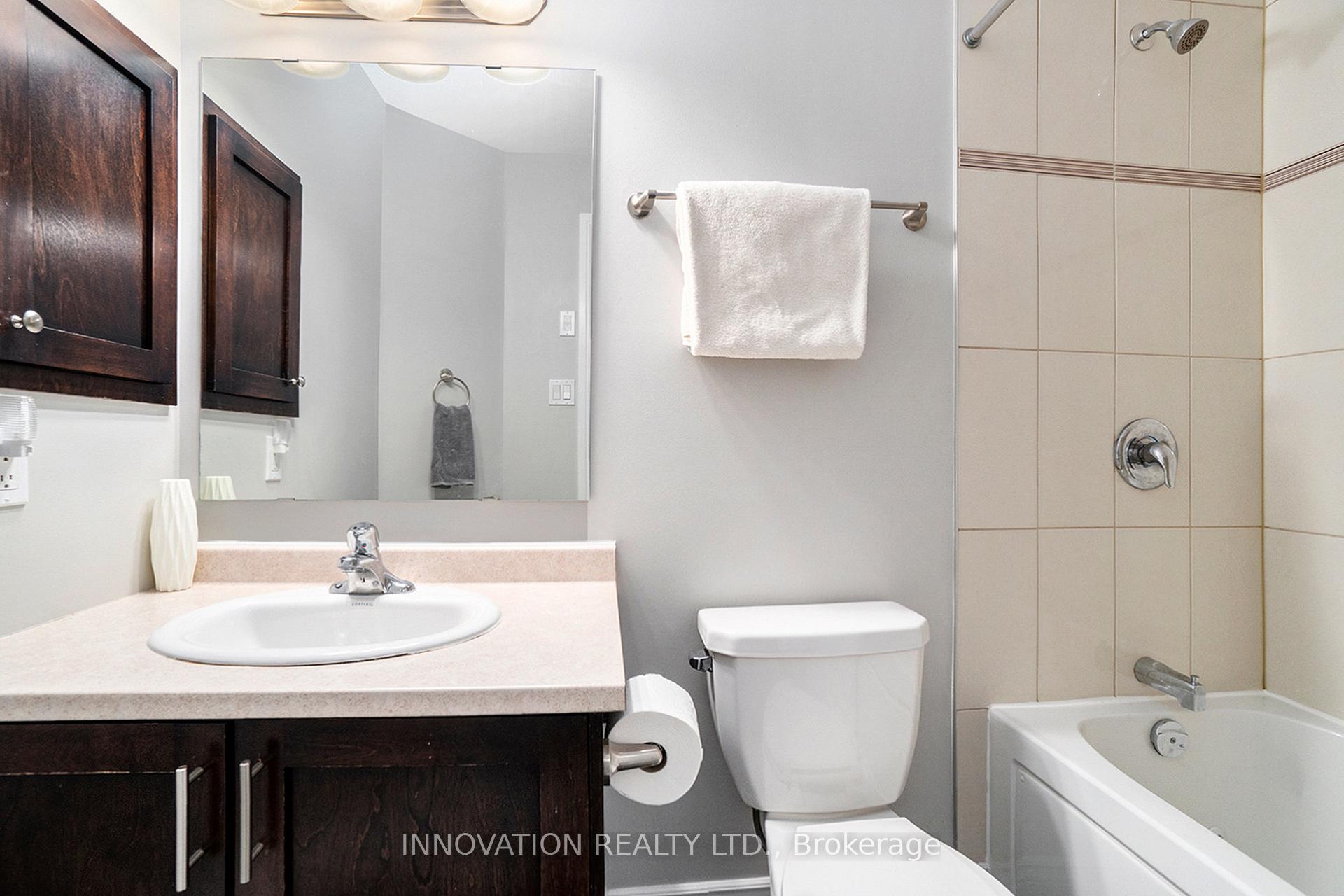 Photo 19 of 125 Desmond Trudeau Drive, Arnprior — HOMEH