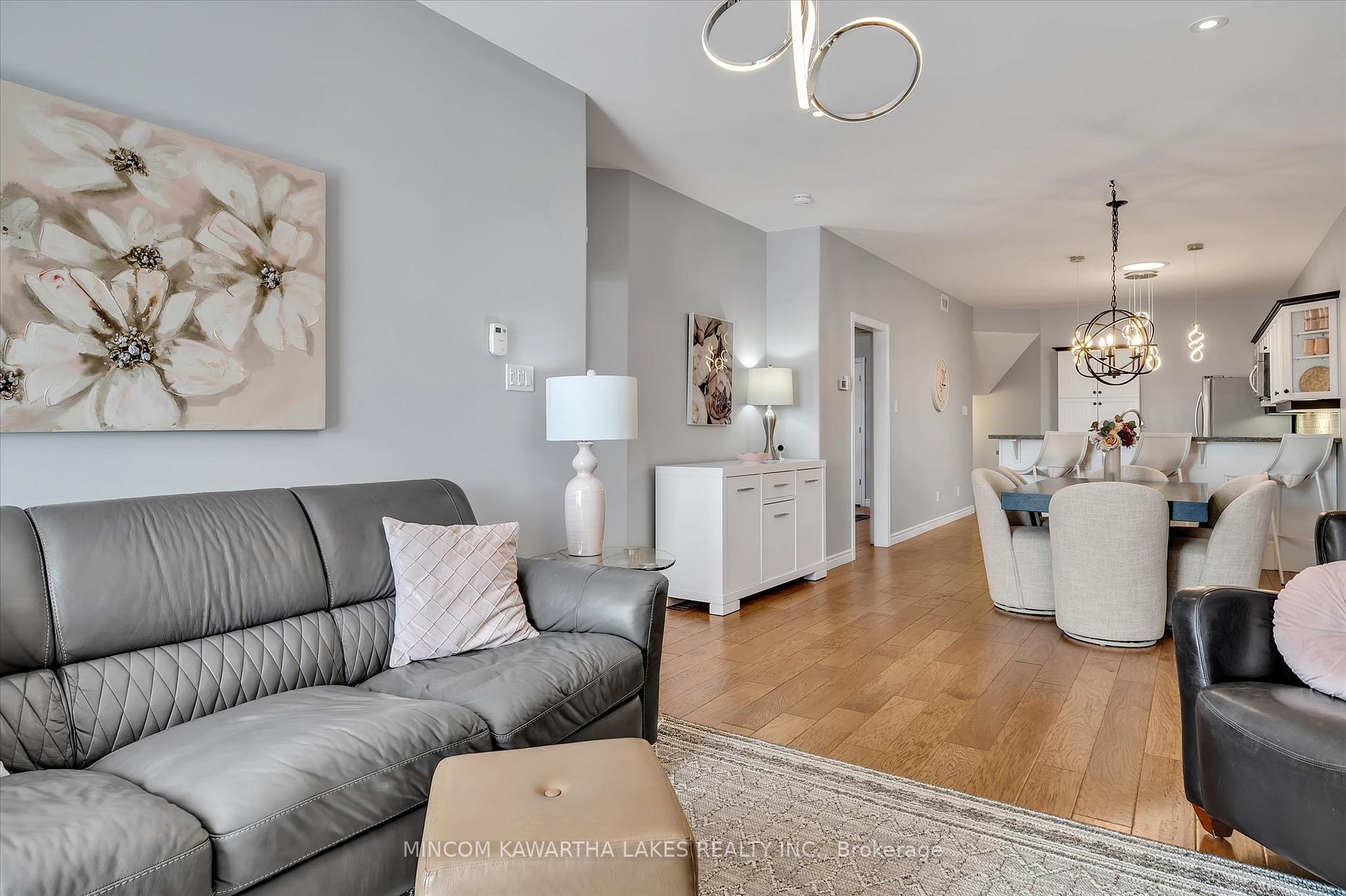 Photo 15 of 861 Emery Way, Peterborough, Monaghan Ward 2 — HOMEH