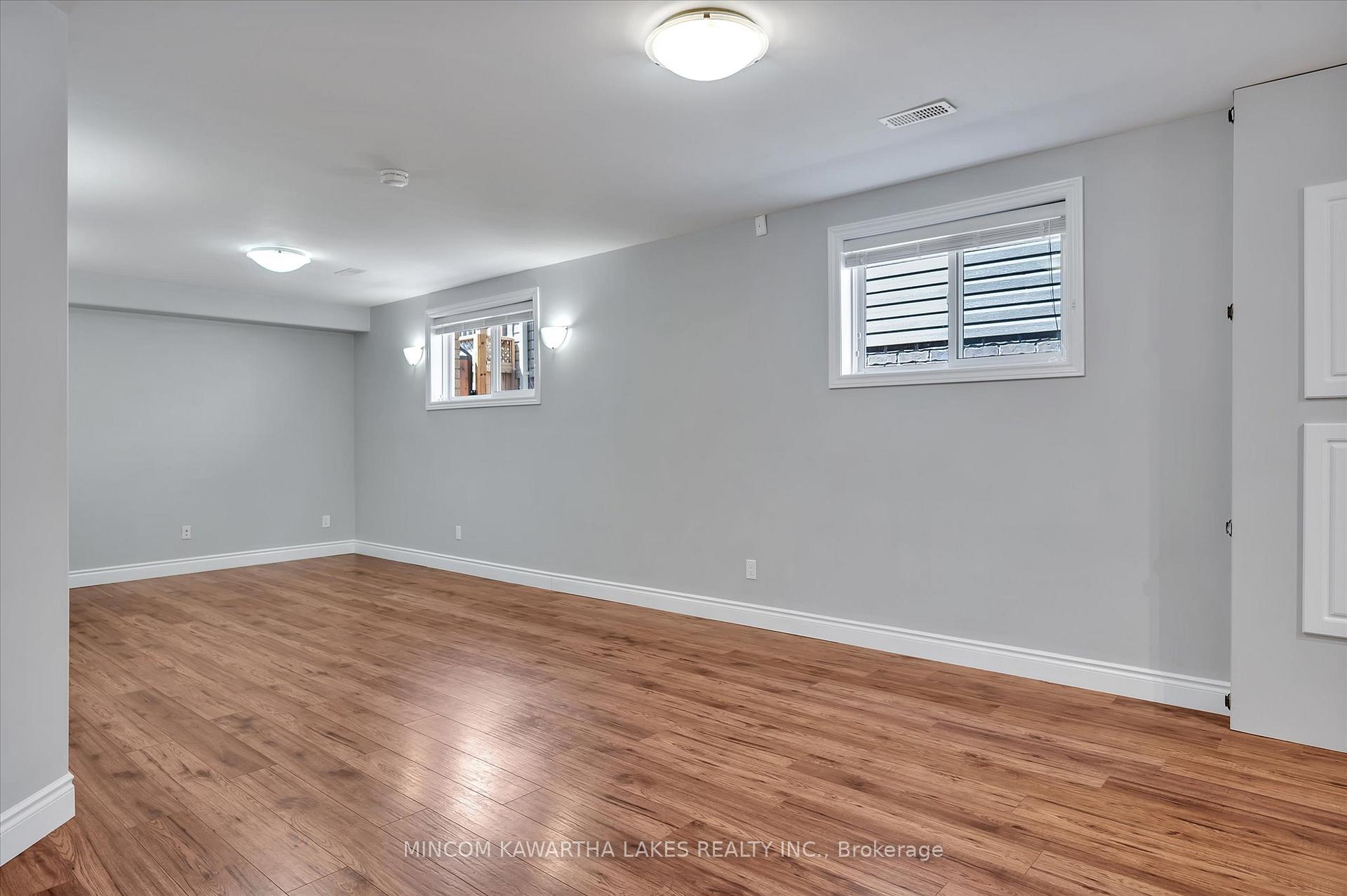 Photo 30 of 861 Emery Way, Peterborough, Monaghan Ward 2 — HOMEH
