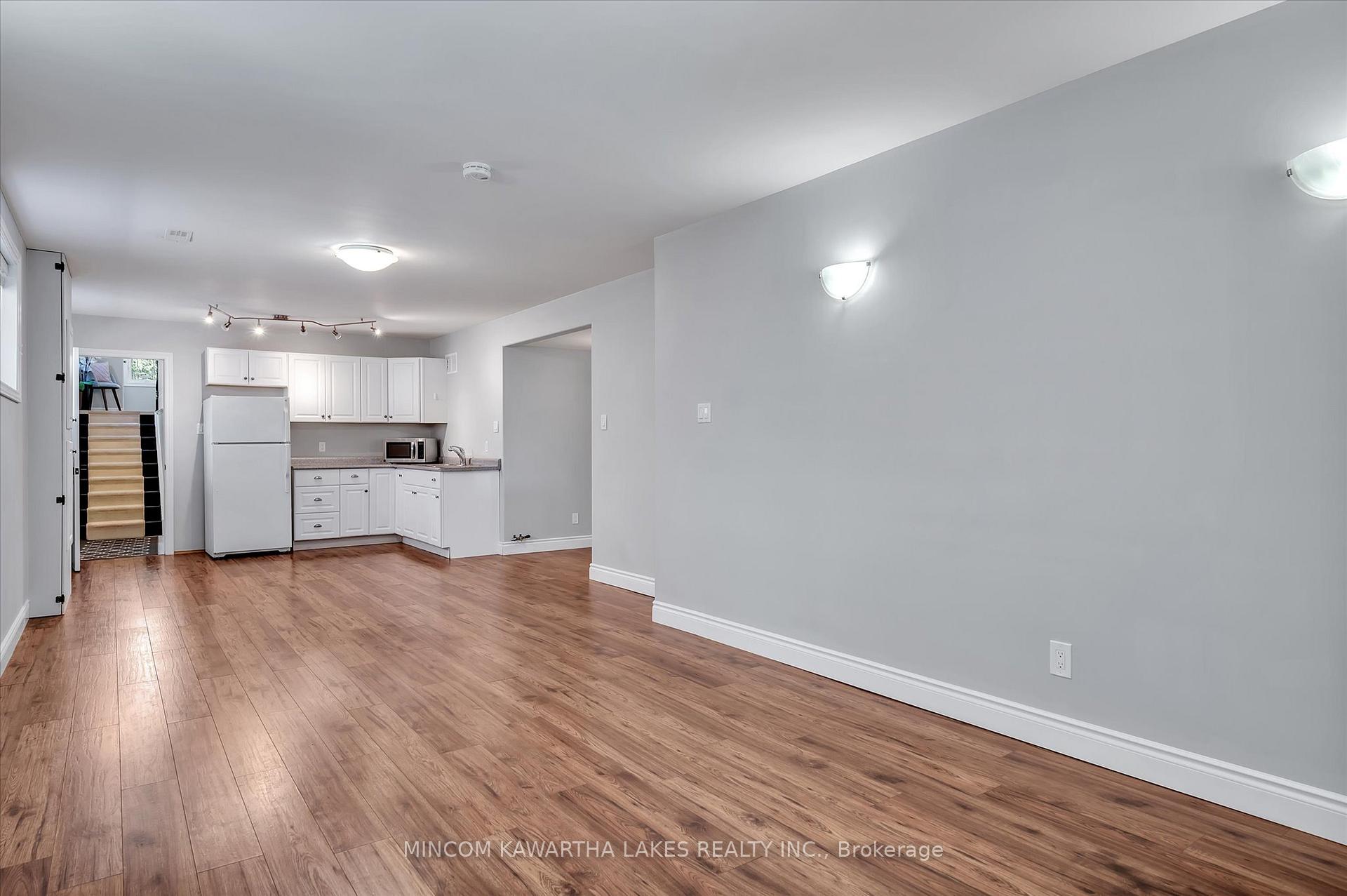 Photo 33 of 861 Emery Way, Peterborough, Monaghan Ward 2 — HOMEH