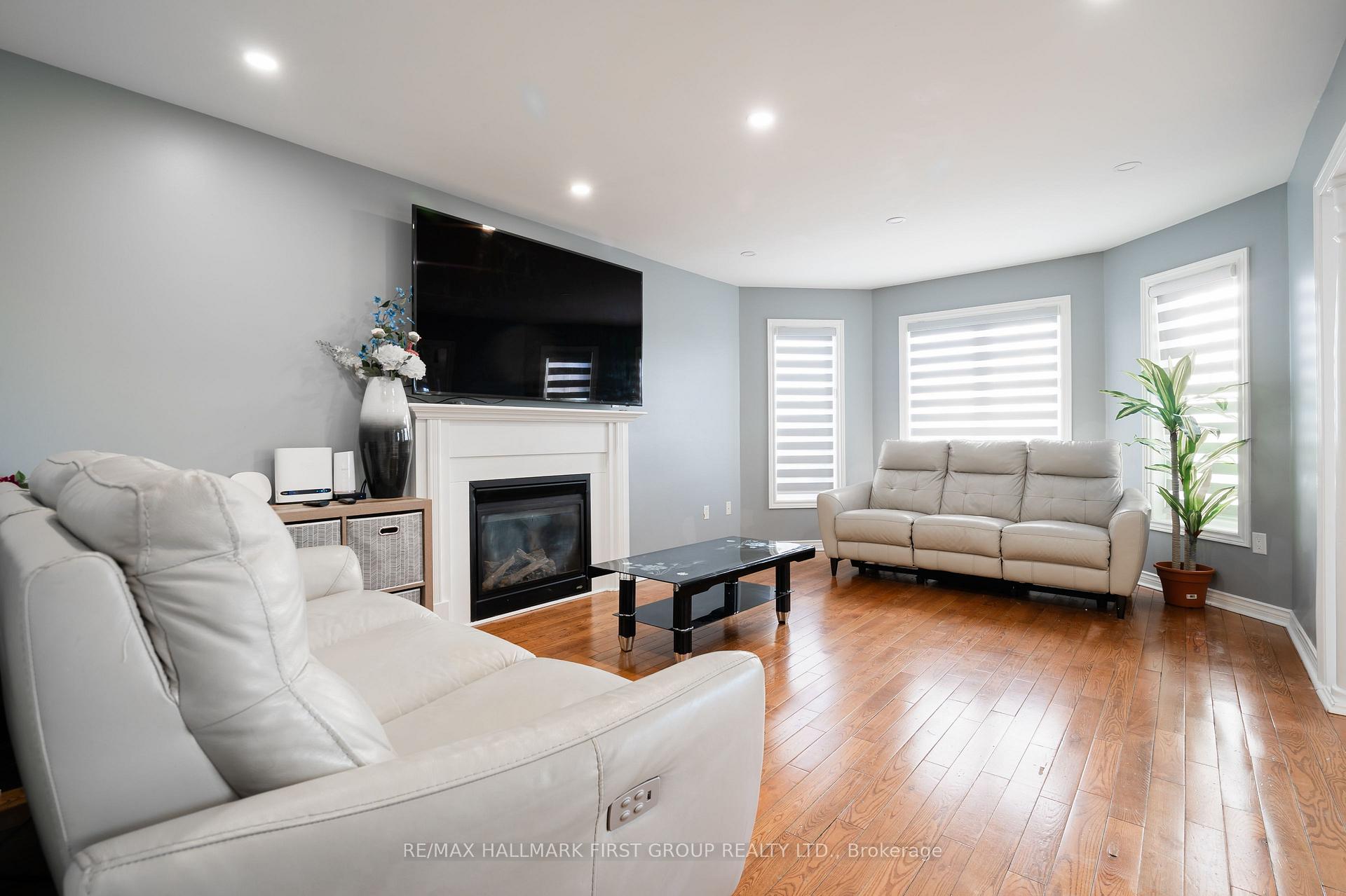 Photo 12 of 75 Tormina Boulevard, Whitby, Taunton North — HOMEH