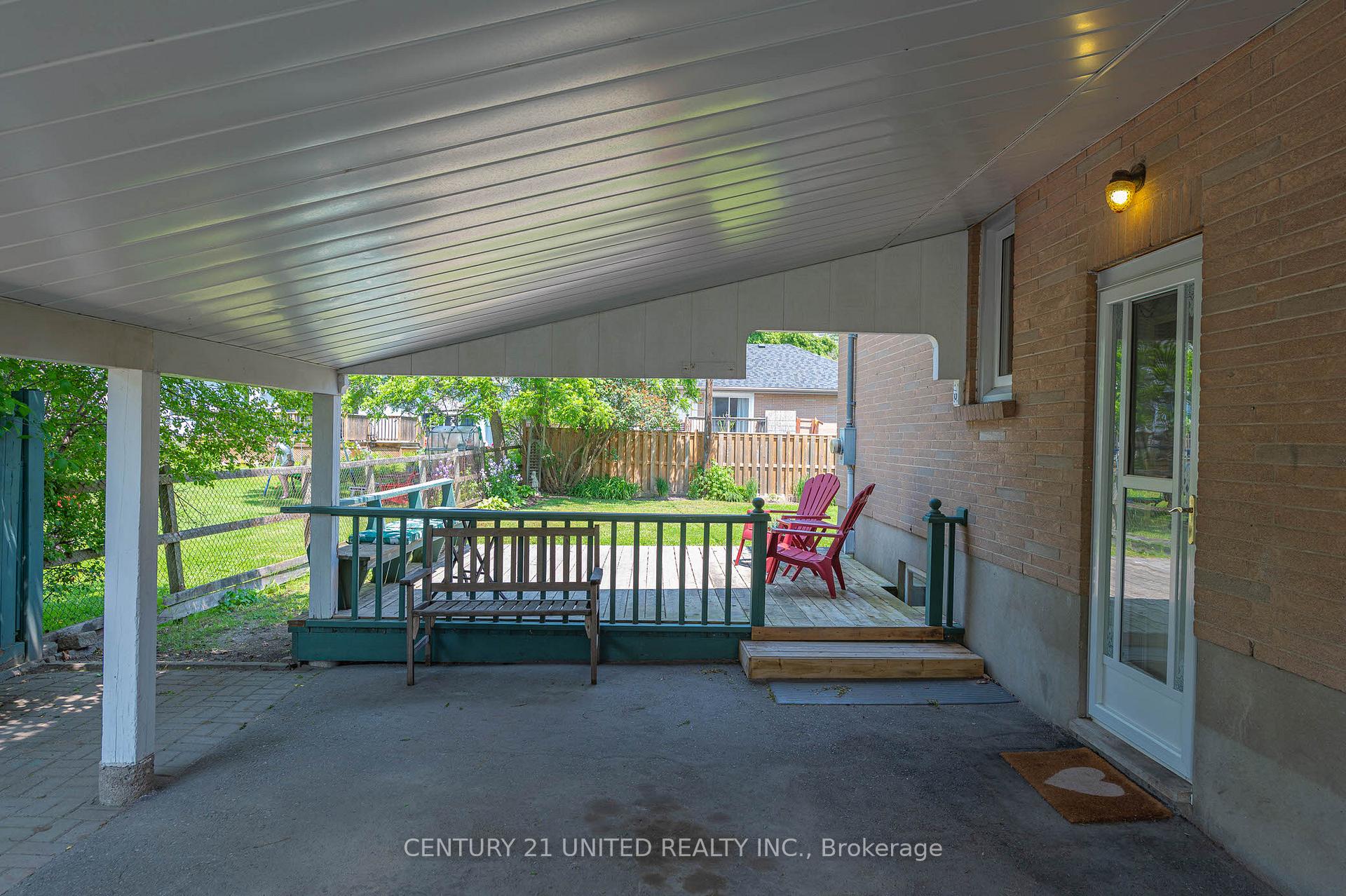 Photo 6 of 798 Nicholls Place, Peterborough, Northcrest Ward 5 — HOMEH