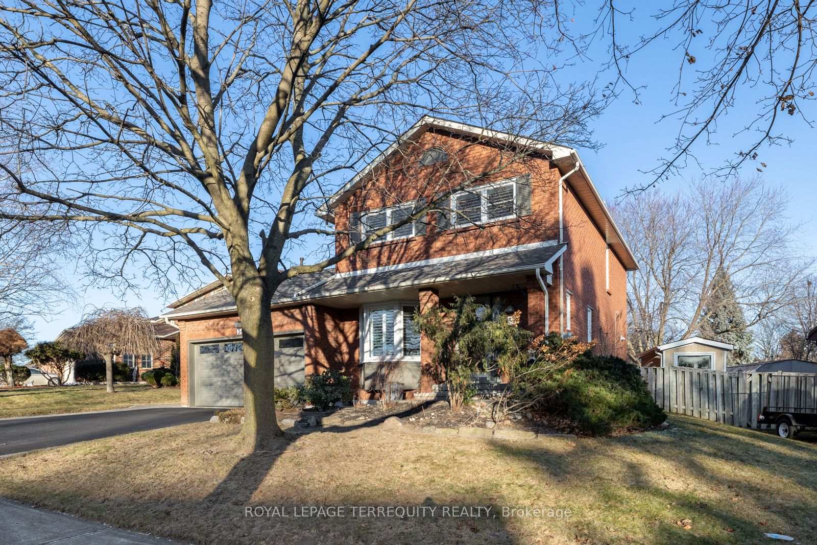 Photo 1 of 34 Canadian Oaks Drive, Whitby, Blue Grass Meadows — HOMEH