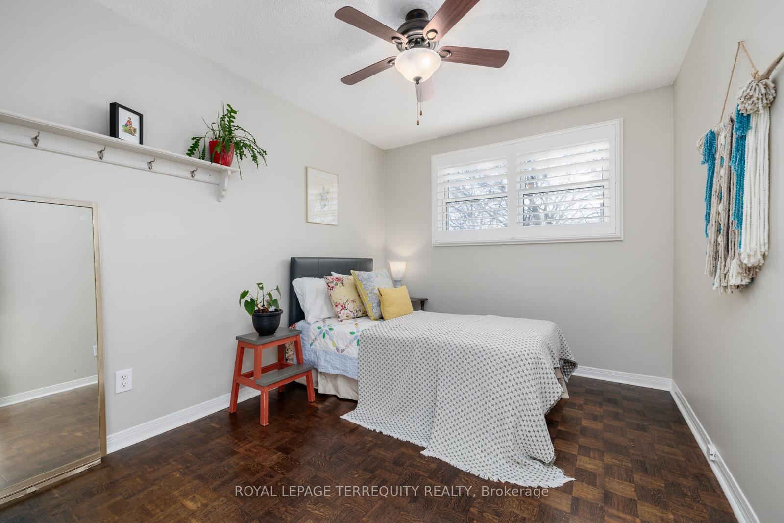 Photo 25 of 34 Canadian Oaks Drive, Whitby, Blue Grass Meadows — HOMEH