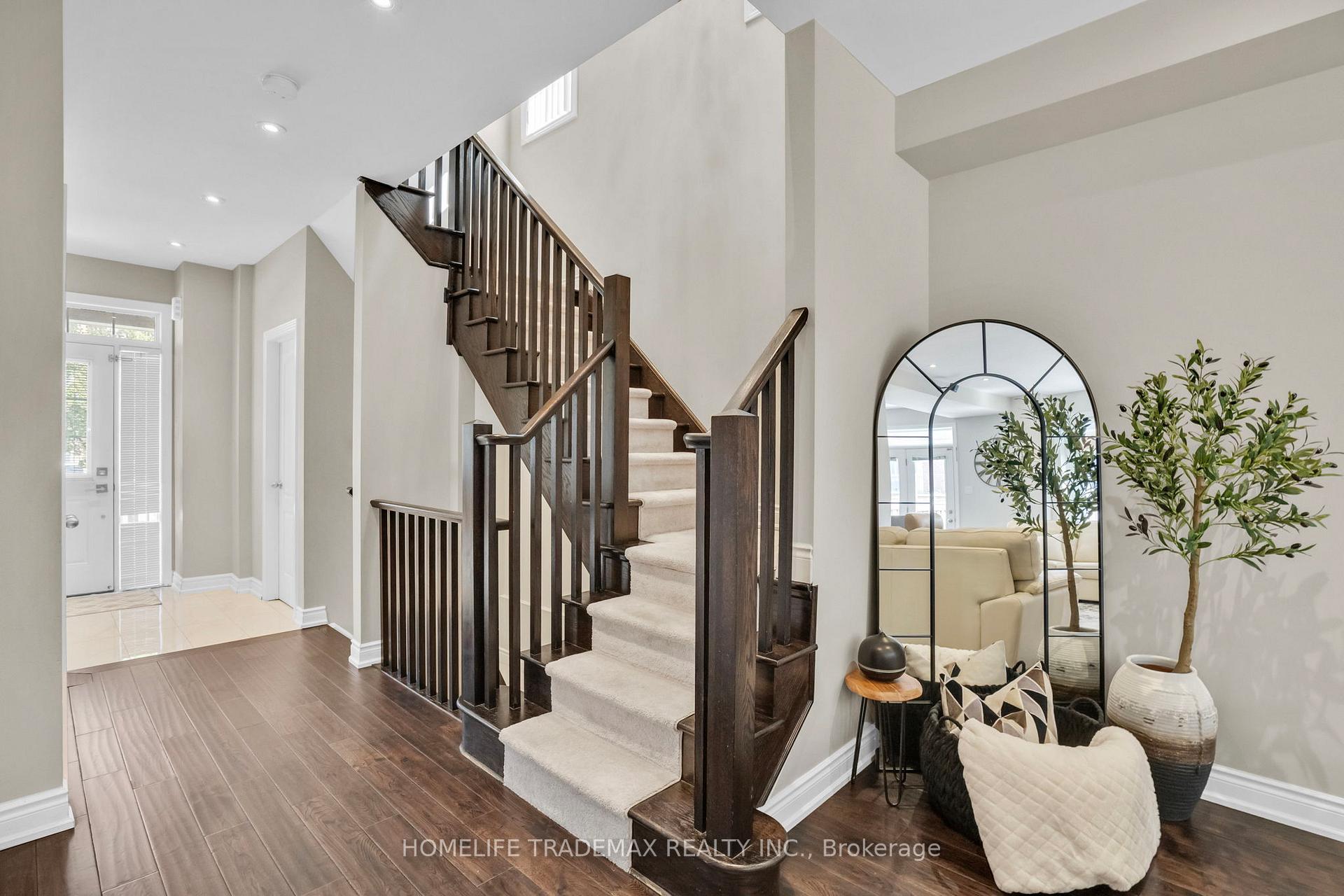 Photo 3 of 164 Lewis Honey Drive, Aurora, Bayview Northeast — HOMEH