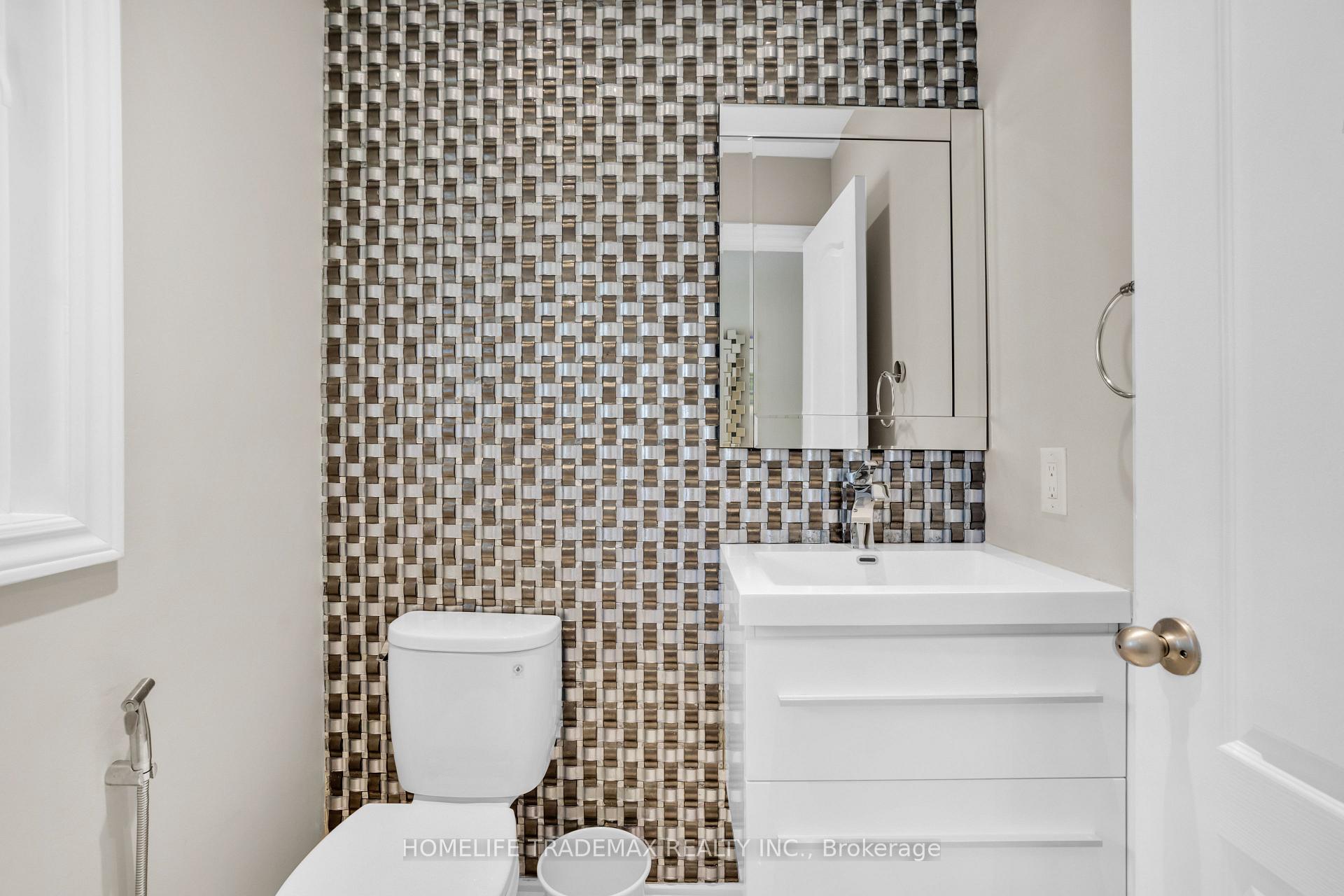 Photo 18 of 164 Lewis Honey Drive, Aurora, Bayview Northeast — HOMEH