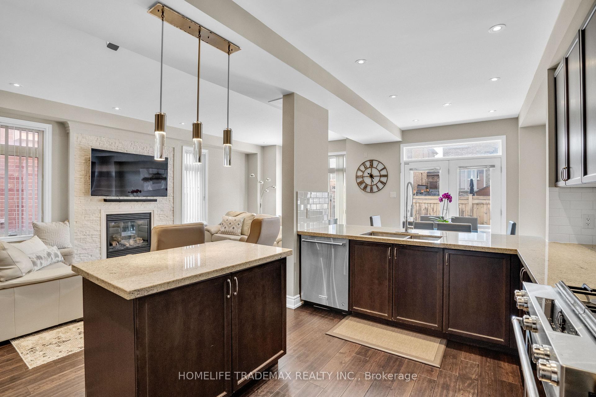 Photo 20 of 164 Lewis Honey Drive, Aurora, Bayview Northeast — HOMEH