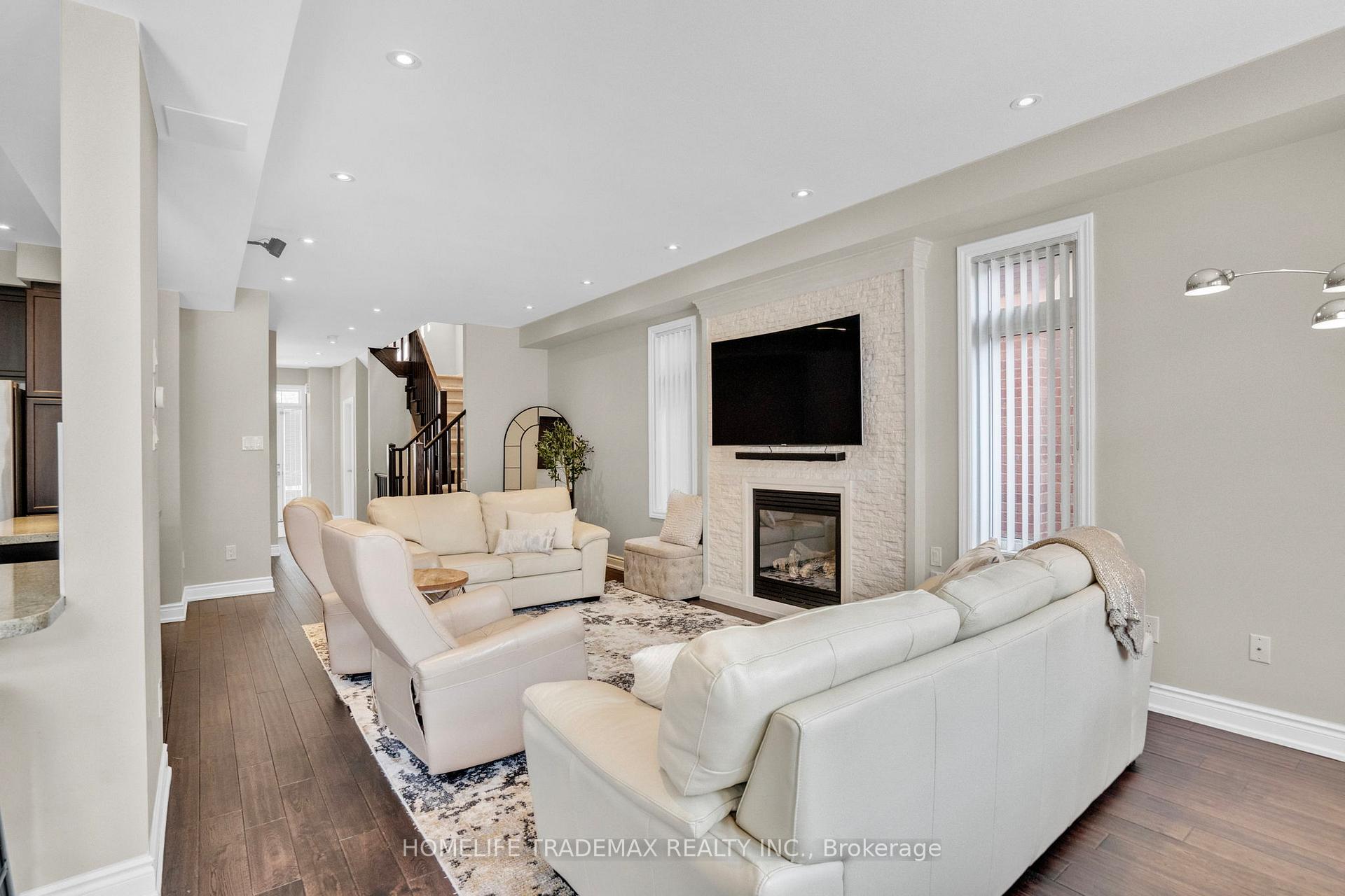 Photo 30 of 164 Lewis Honey Drive, Aurora, Bayview Northeast — HOMEH
