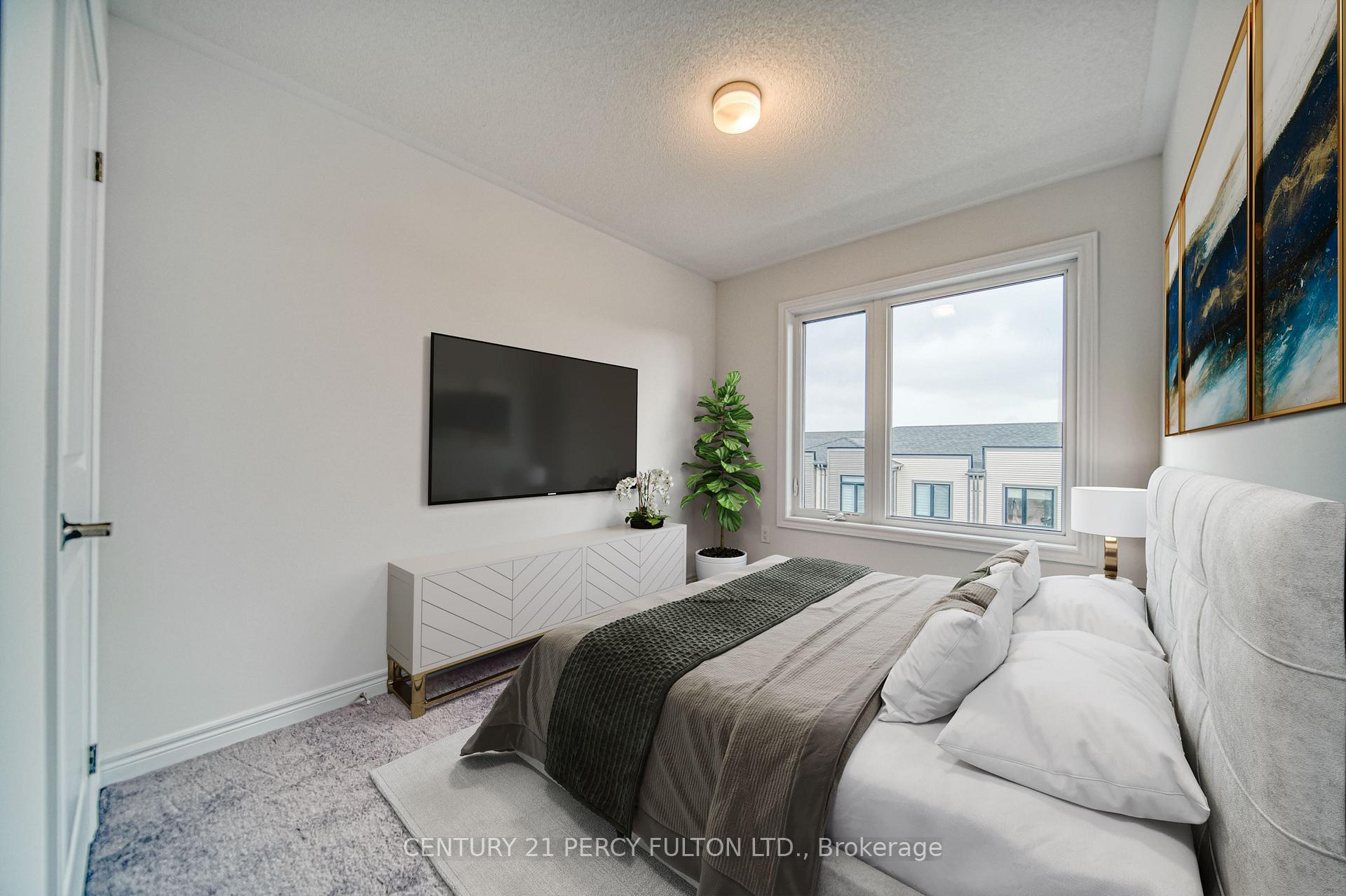Photo 25 of 53 Sorbara Way, Whitby, Brooklin — HOMEH